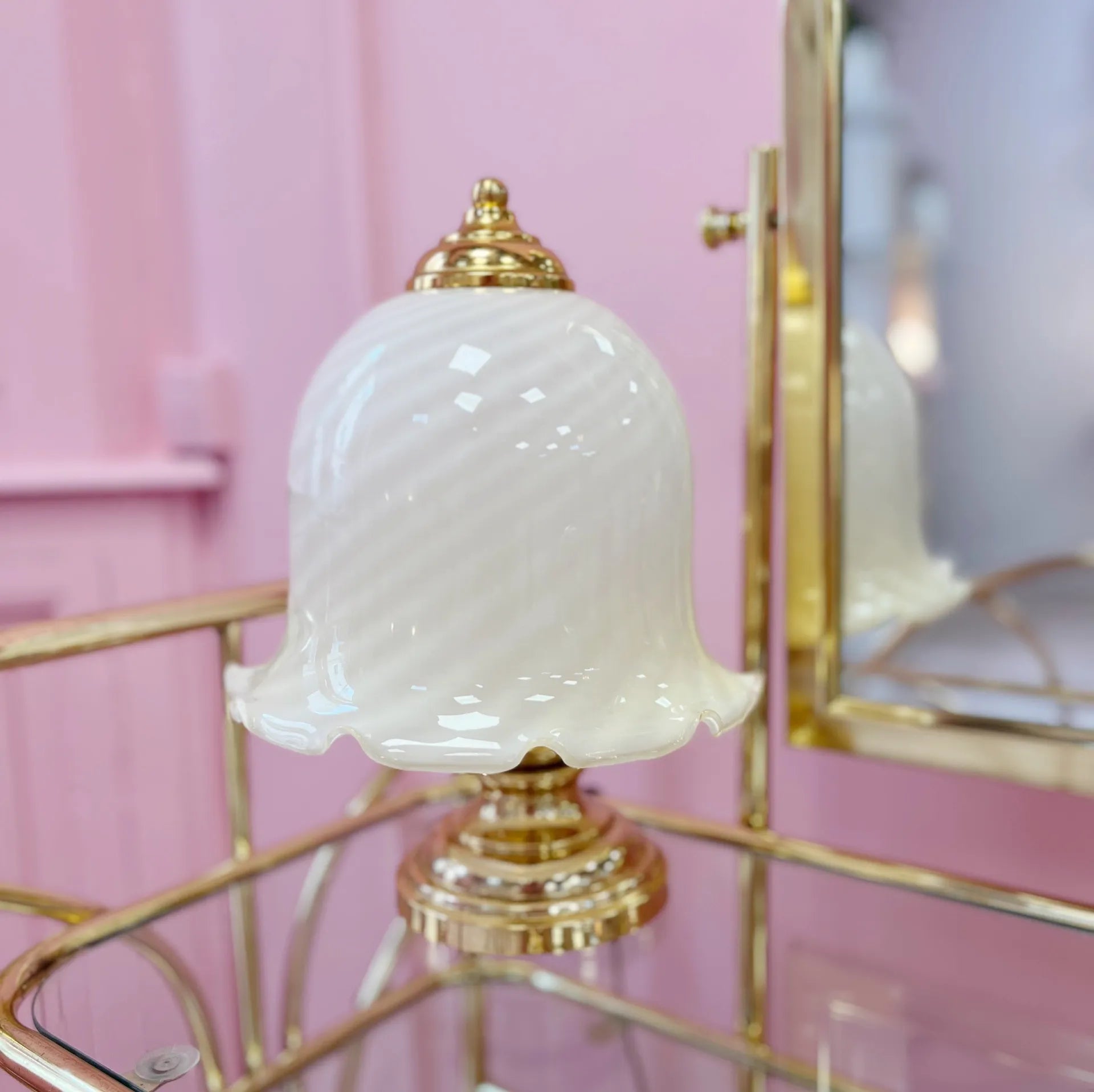 Lampe Cloche en Verre Torsadé – Métal Doré, Années 70 - Club Barbara
