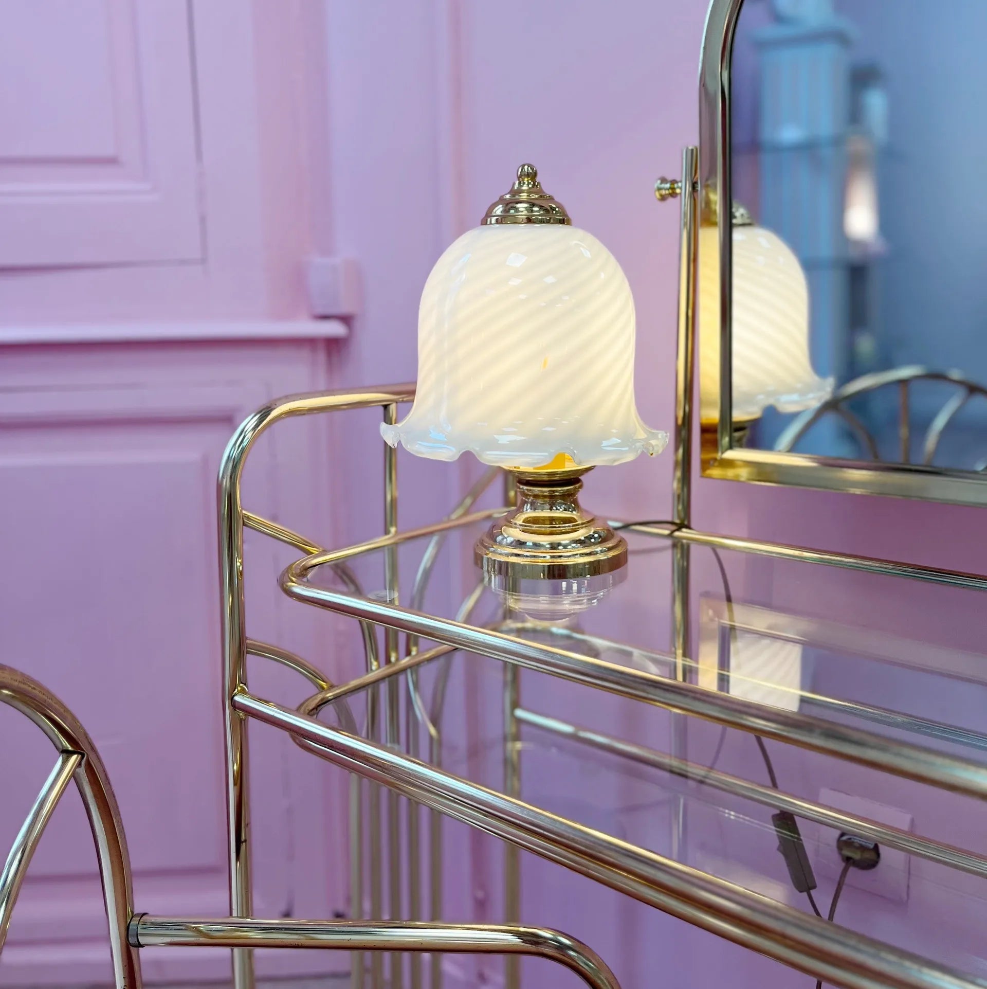 Lampe Cloche en Verre Torsadé – Métal Doré, Années 70 - Club Barbara