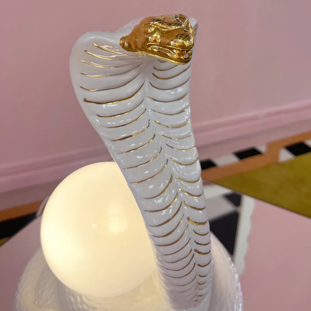 Lampe cobra en céramique et dorures, Italie, années 70 - Club Barbara