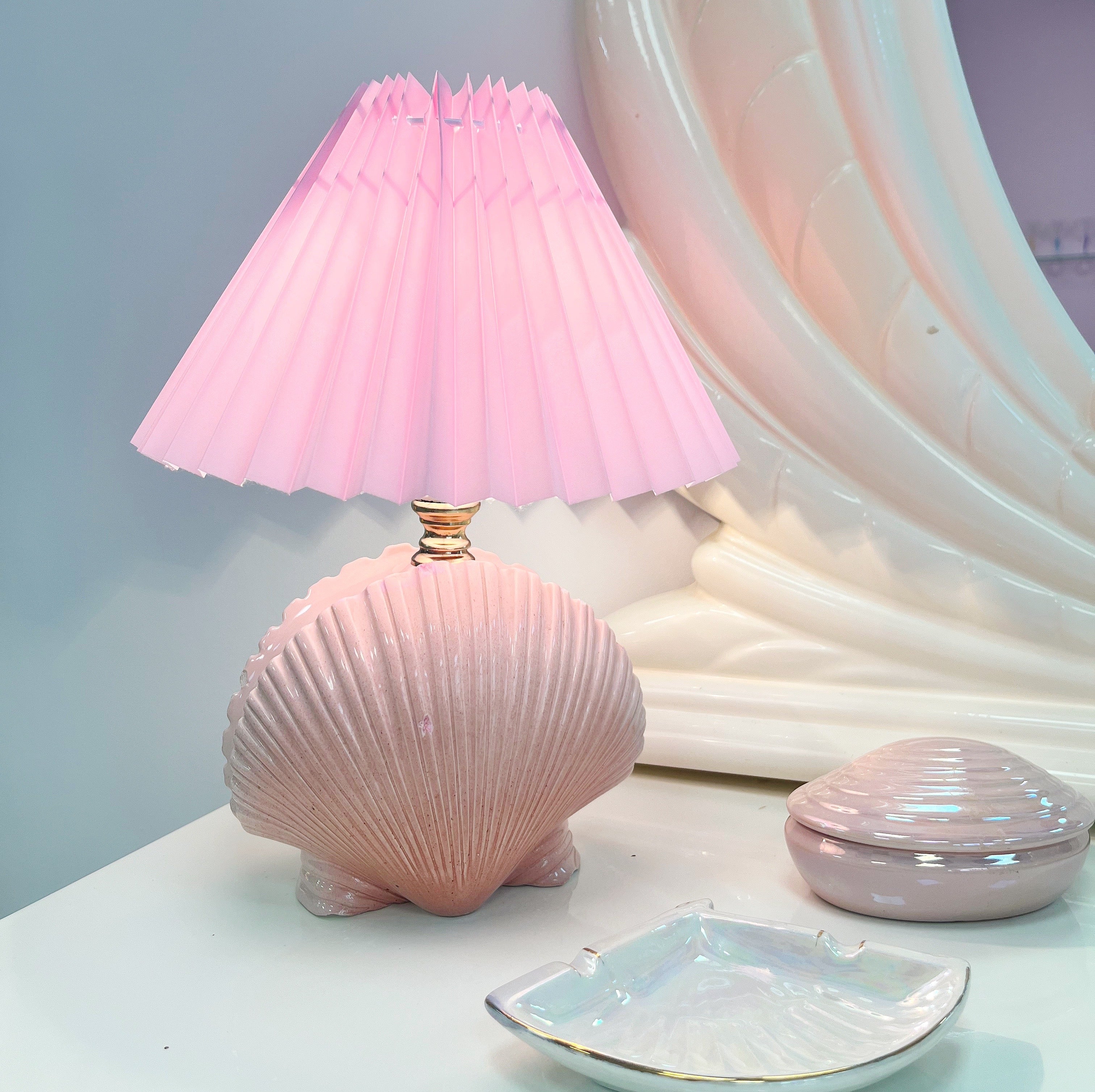 Lampe coquillage 80s rose saumon