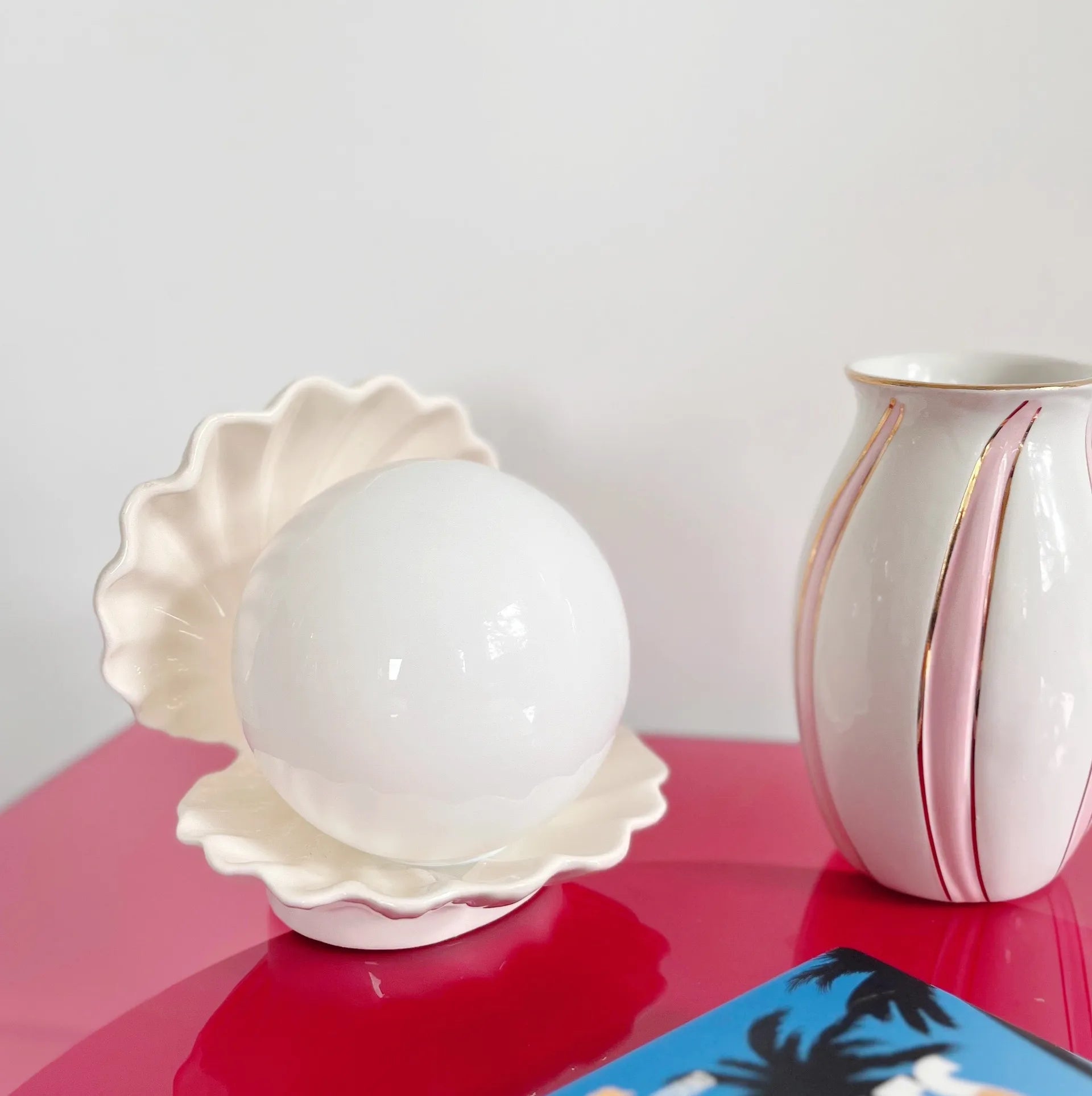 Lampe coquillage vintage blanche - Club Barbara