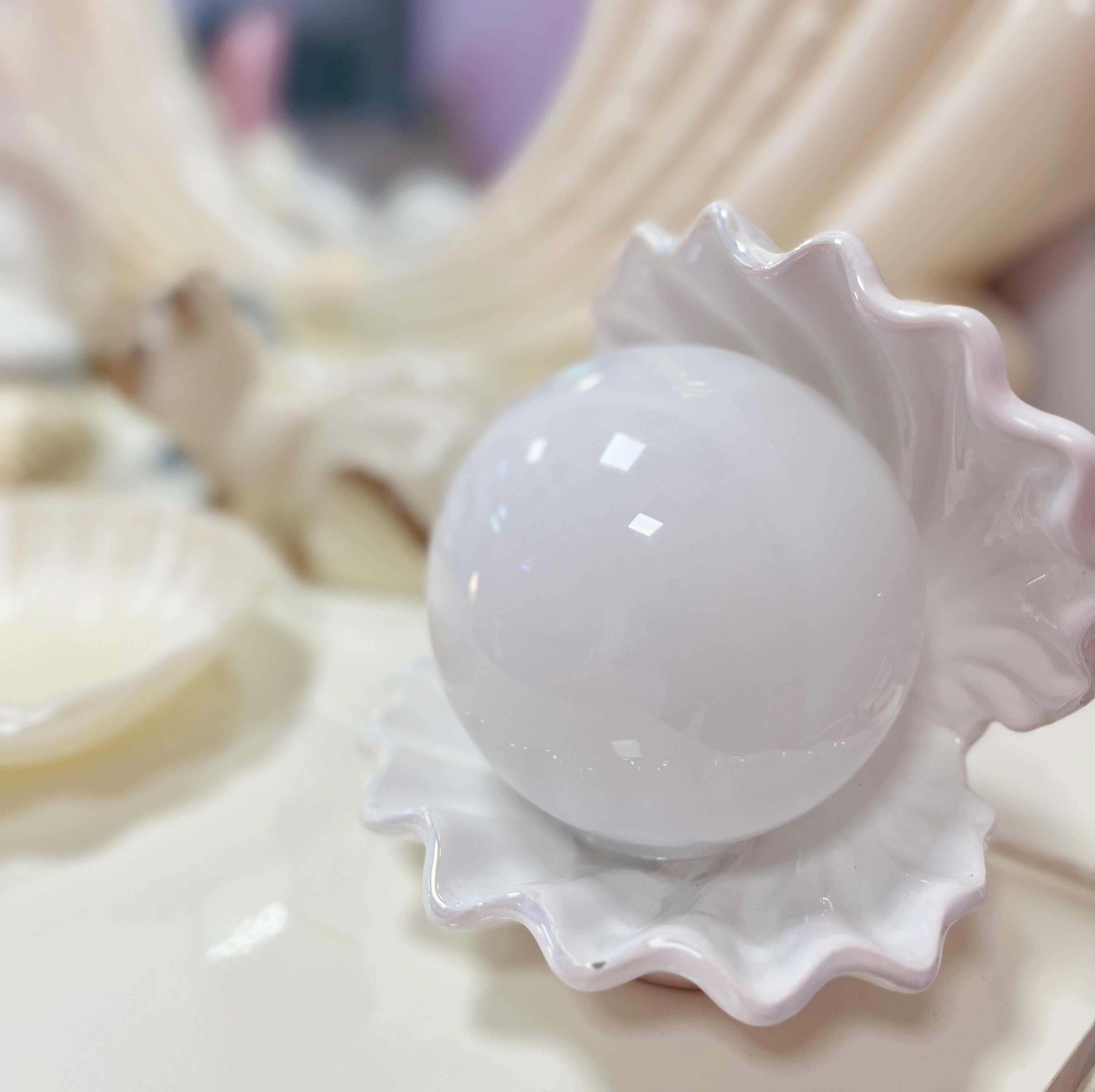 Rare lampe coquillage 80s iridescente