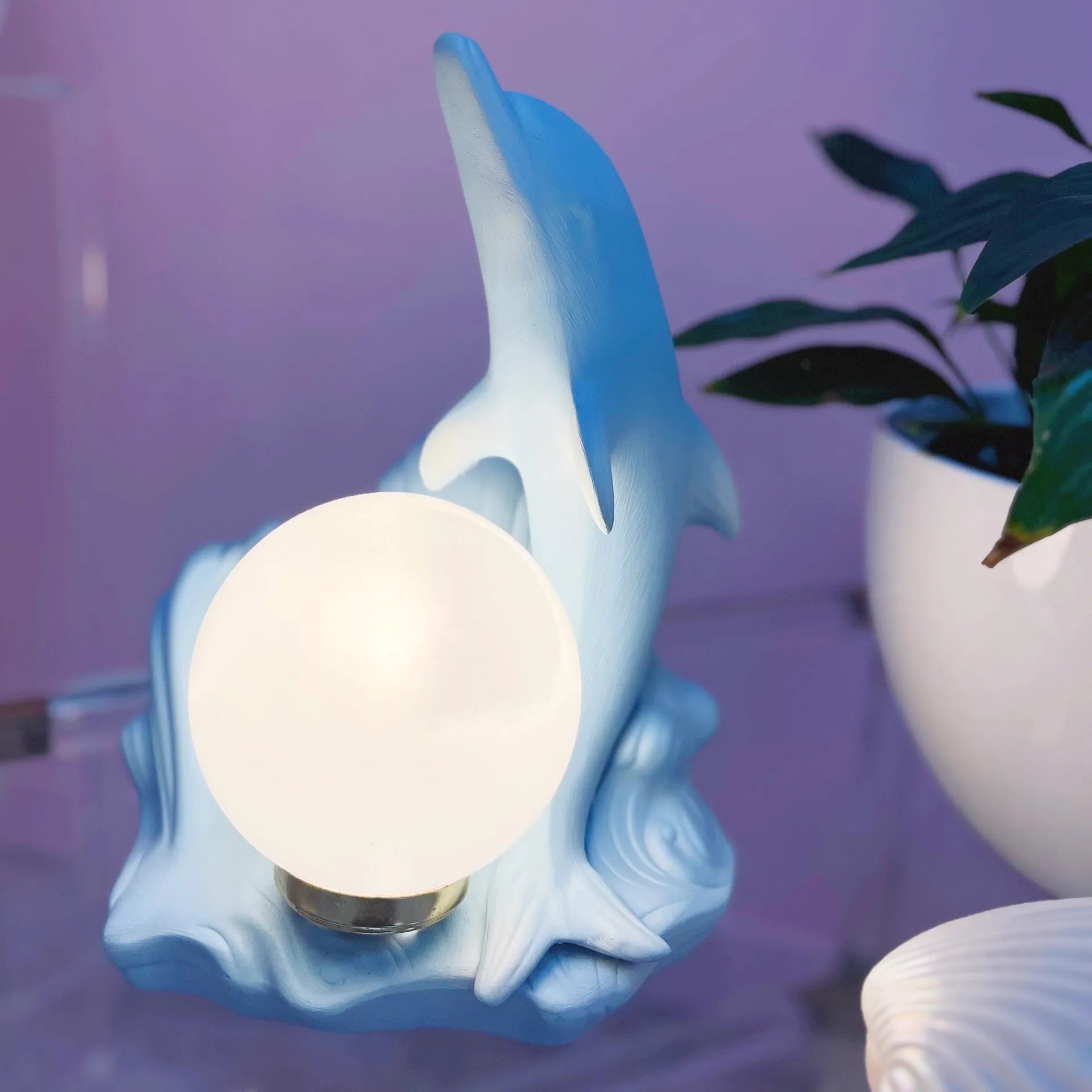 Lampe dauphin bleue pastel Rosagaso, Espagne années 70 - Club Barbara