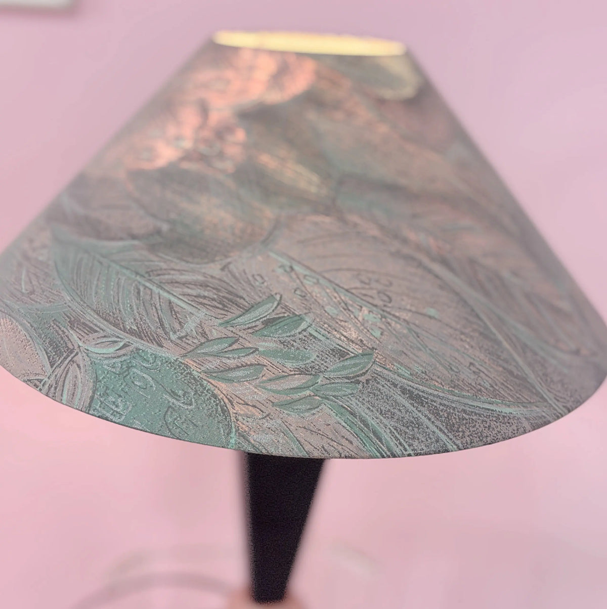 Lampe vintage style Memphis Design, années 80, abat-jour pastel, Bony Design