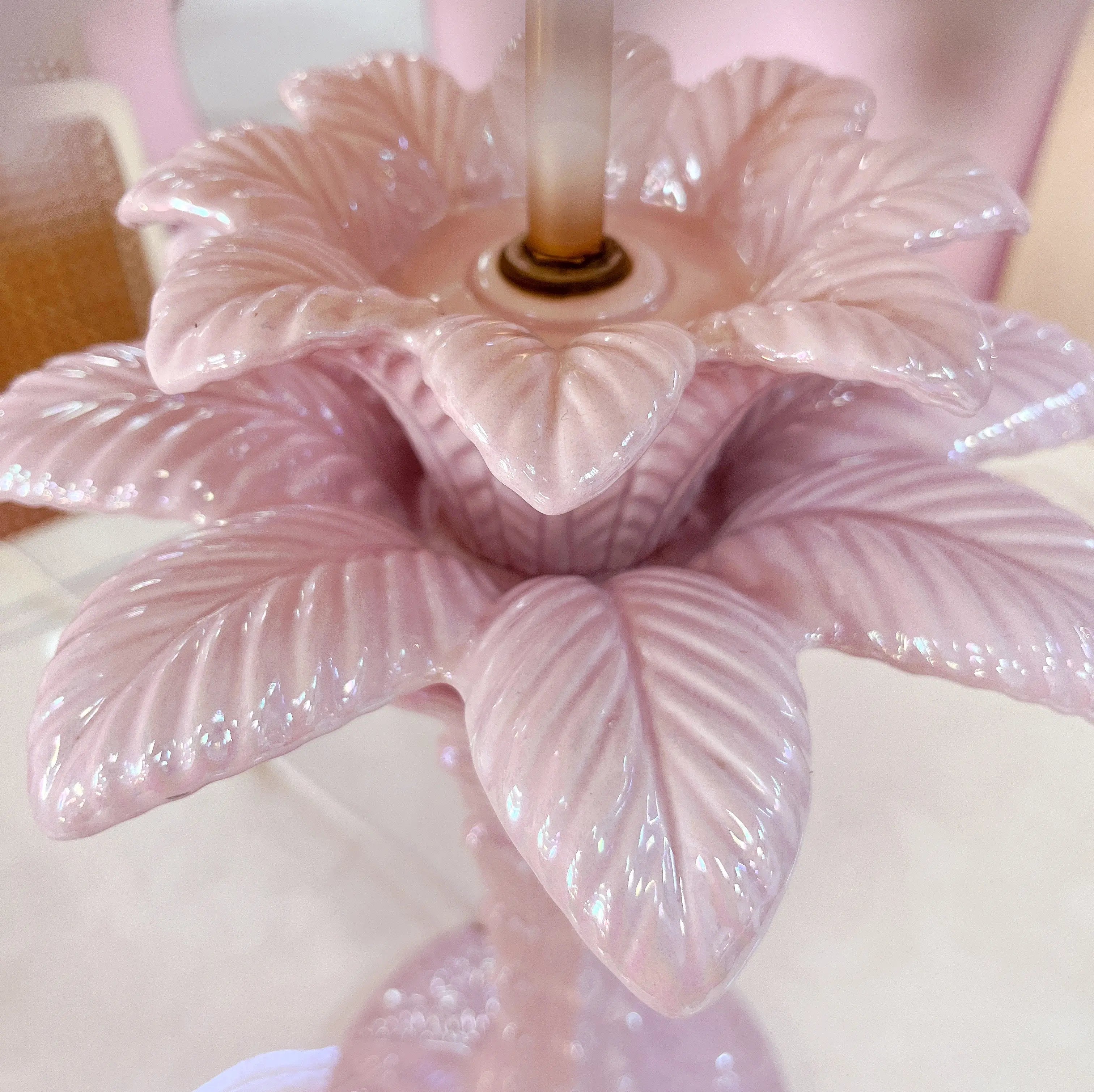 lampe de table palmier rose céramique vintage
