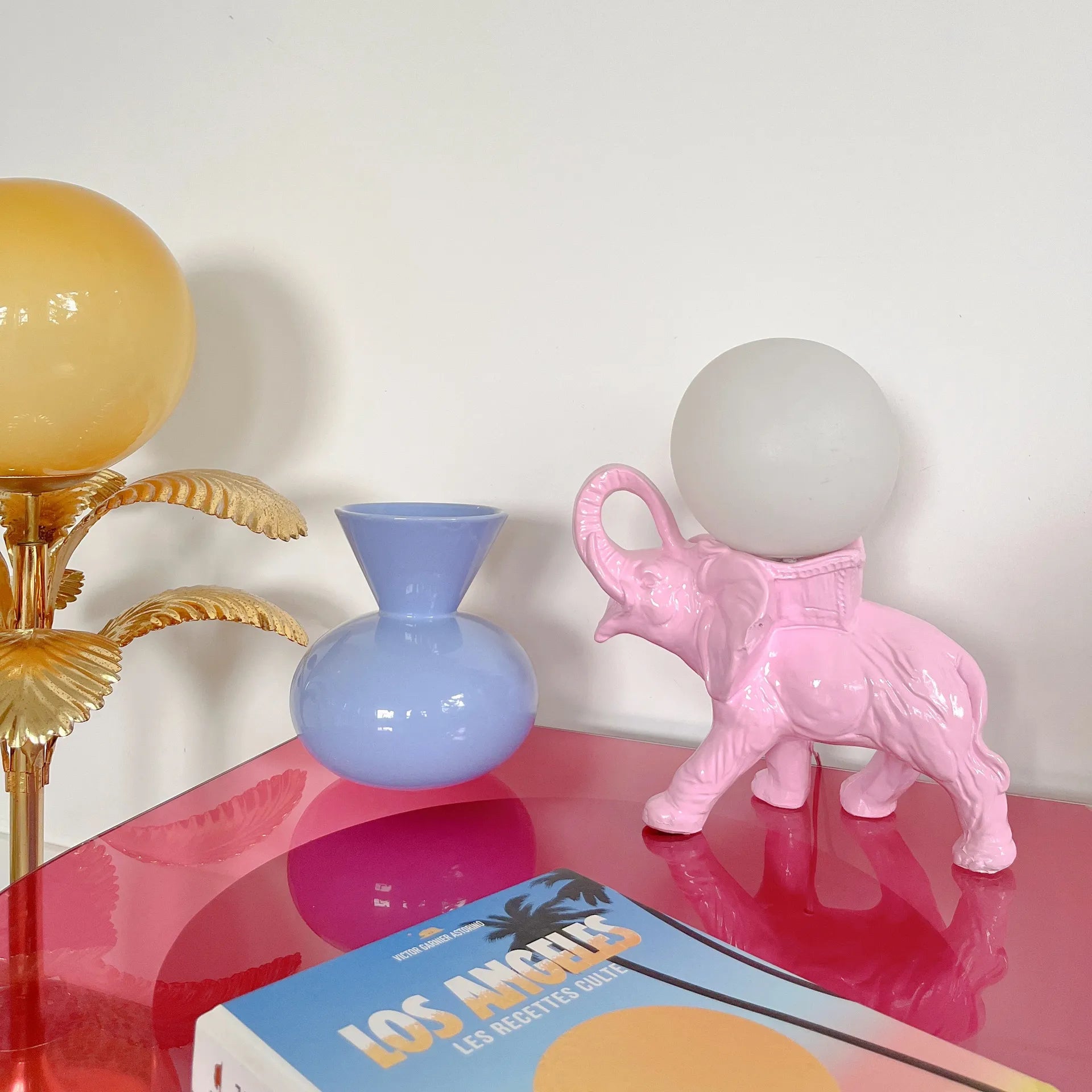 Lampe éléphant rose - Club Barbara