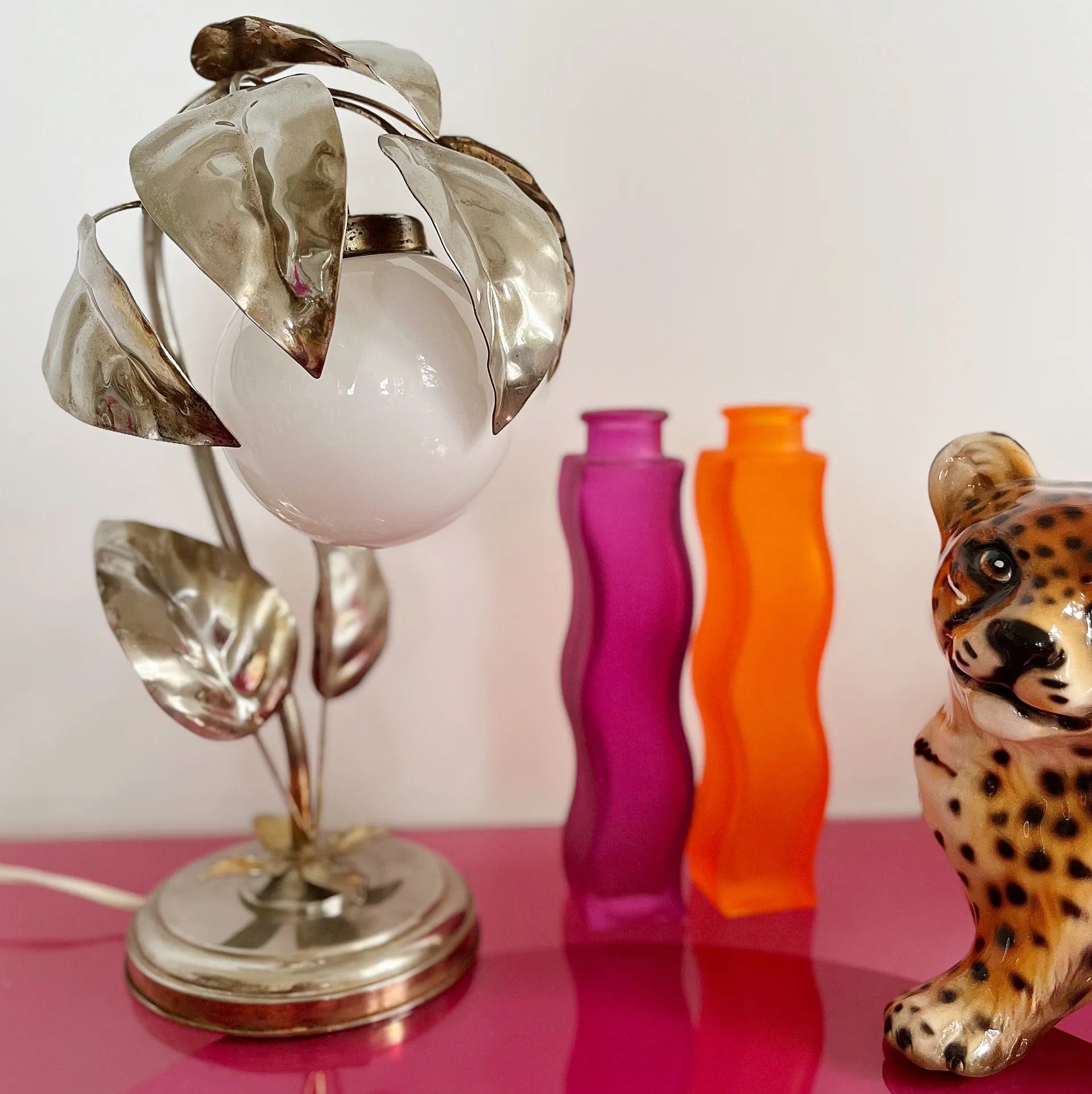 Lampe feuilles dorée 70s - Club Barbara