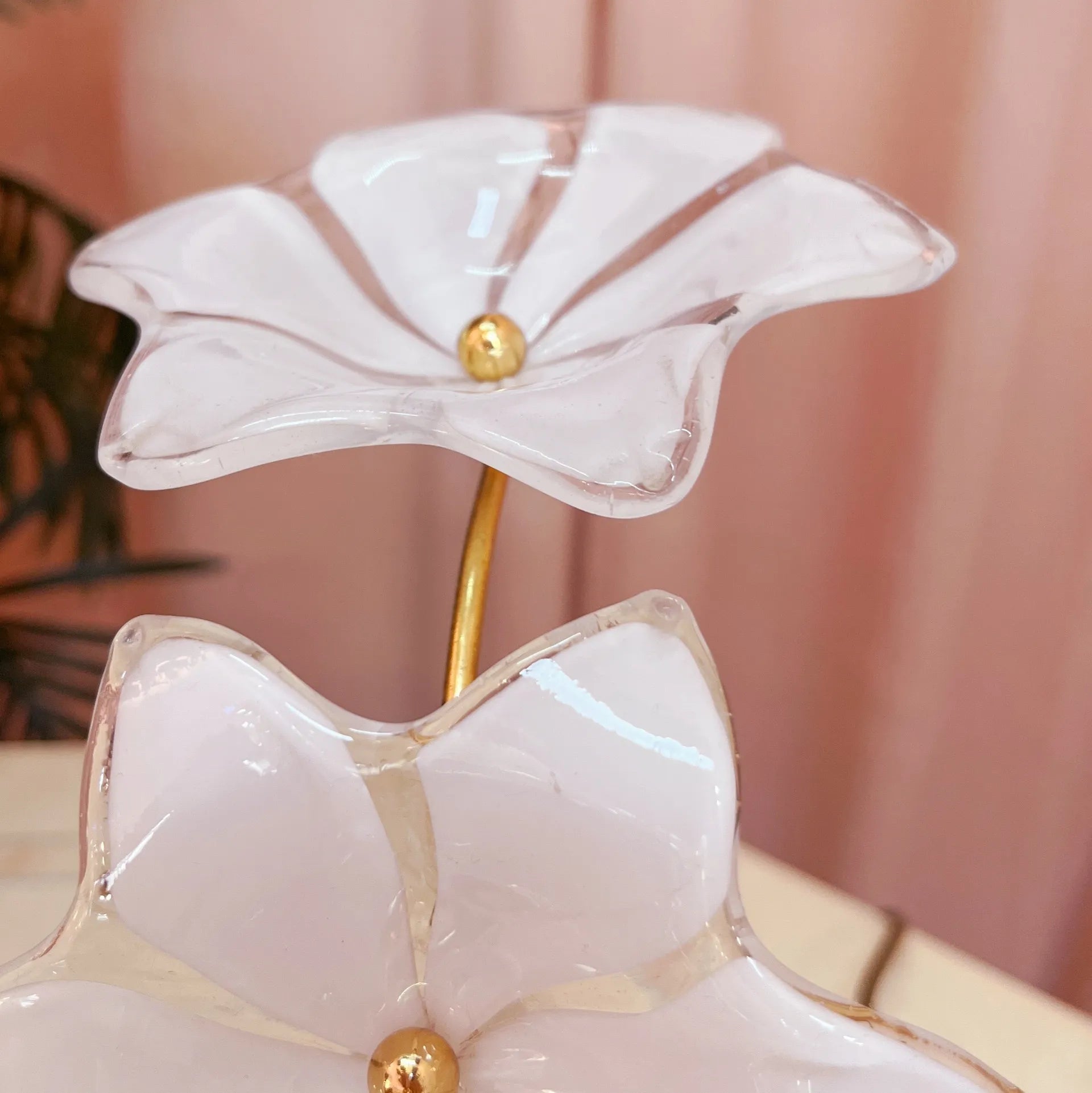 Lampe Fiore Opalino Murano, Italie, années 70 - Club Barbara