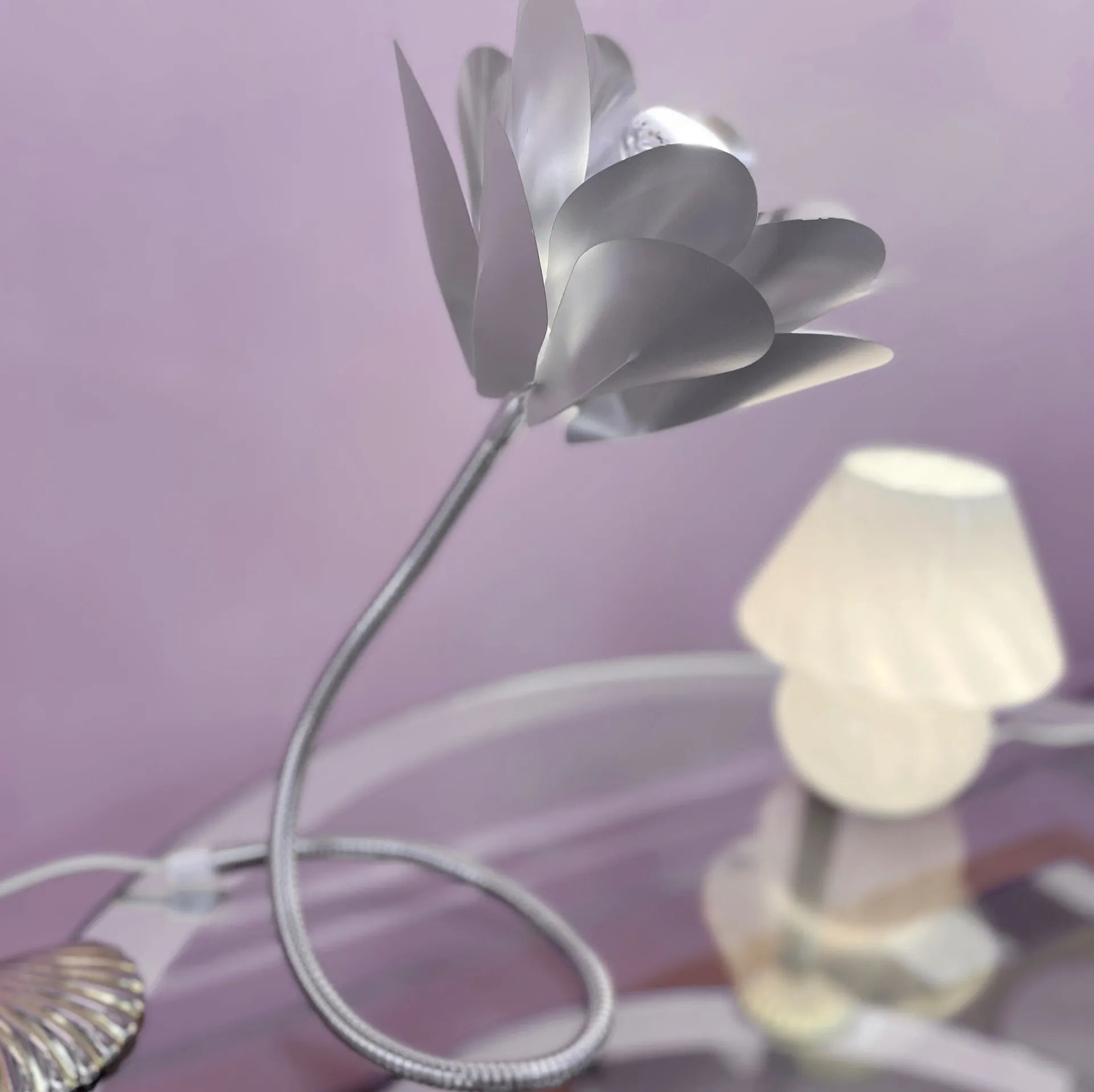Lampe Fleur Chromée Vintage – Années 80 - Club Barbara