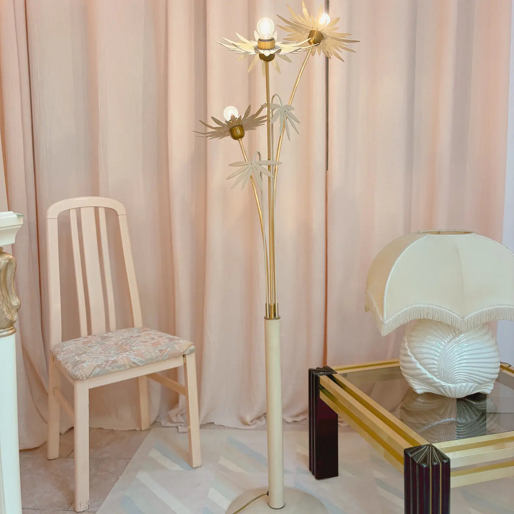 Lampadaire fleurs vintage en laiton doré, 3 lumières, Italie, années 70