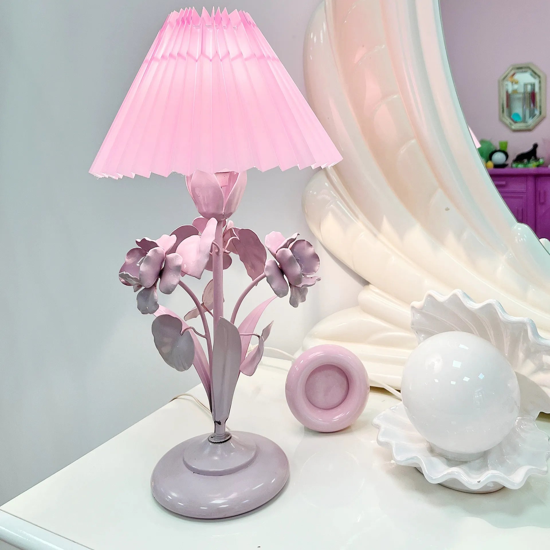 Lampe florale rose 70s - Club Barbara