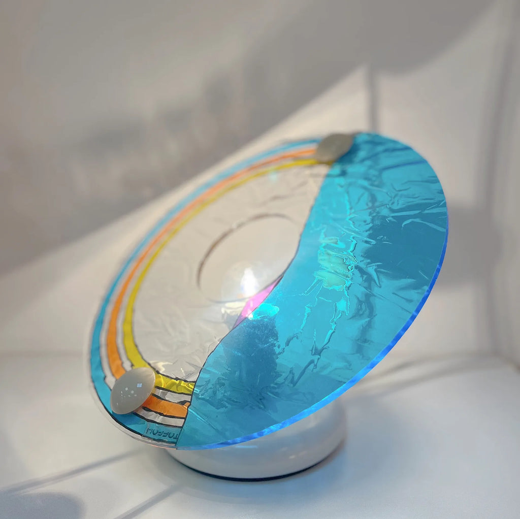 Lampe italienne Toffoli, abat jour circulaire en plexiglas coloré, années 80 - Club Barbara