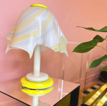 Charger l&#39;image dans la galerie, Lampe Murano style La Murrina, Italie, années 70
