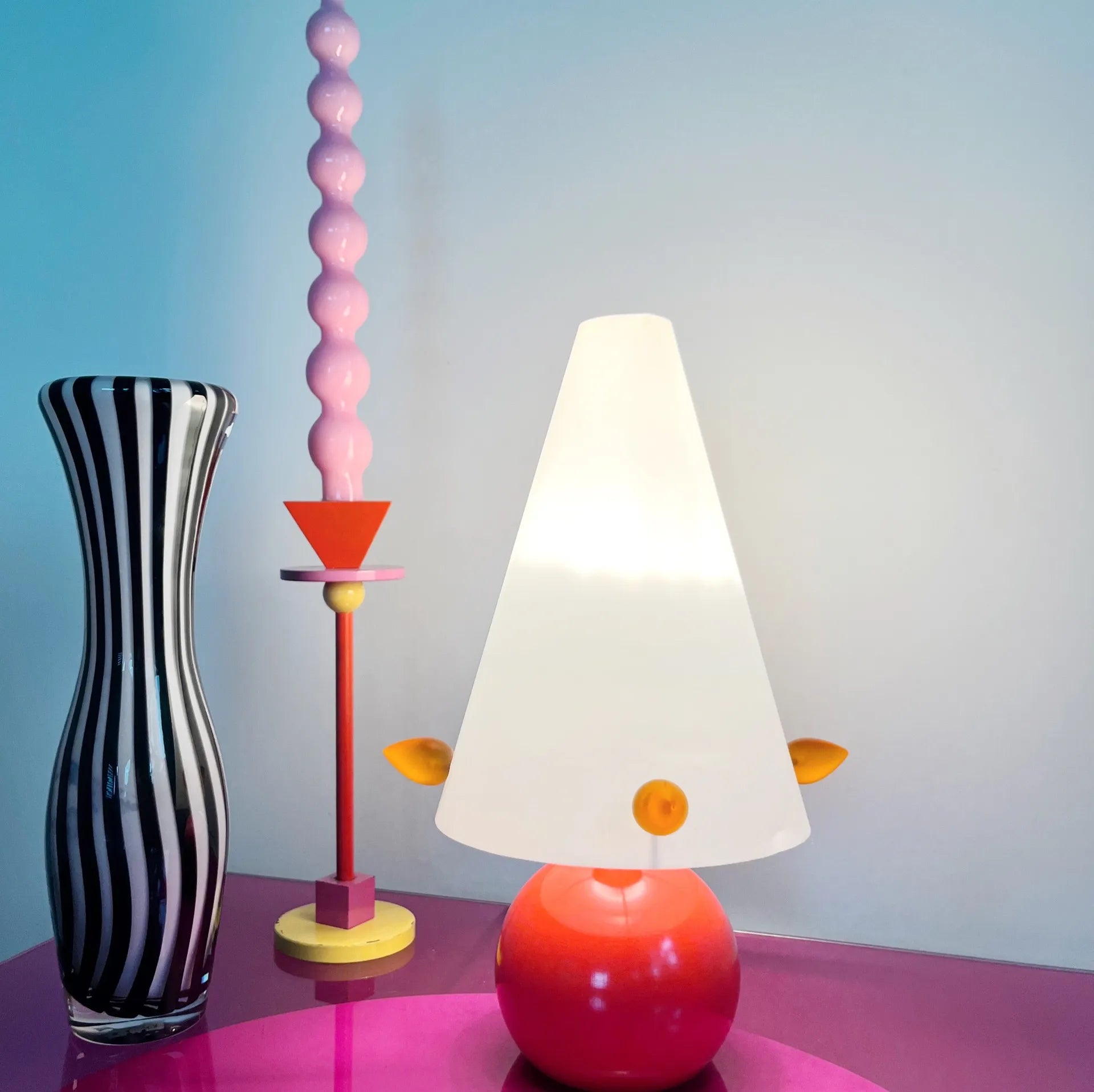 Lampe Memphis Design orange - Club Barbara