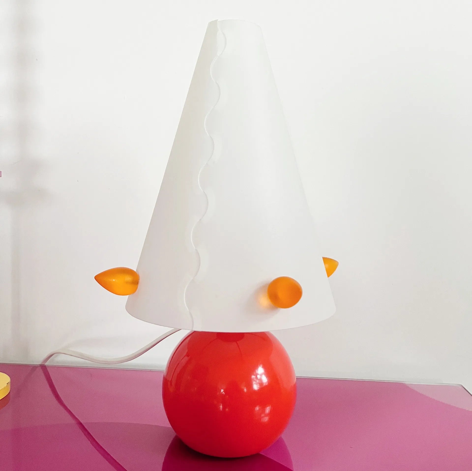 Lampe Memphis Design orange - Club Barbara