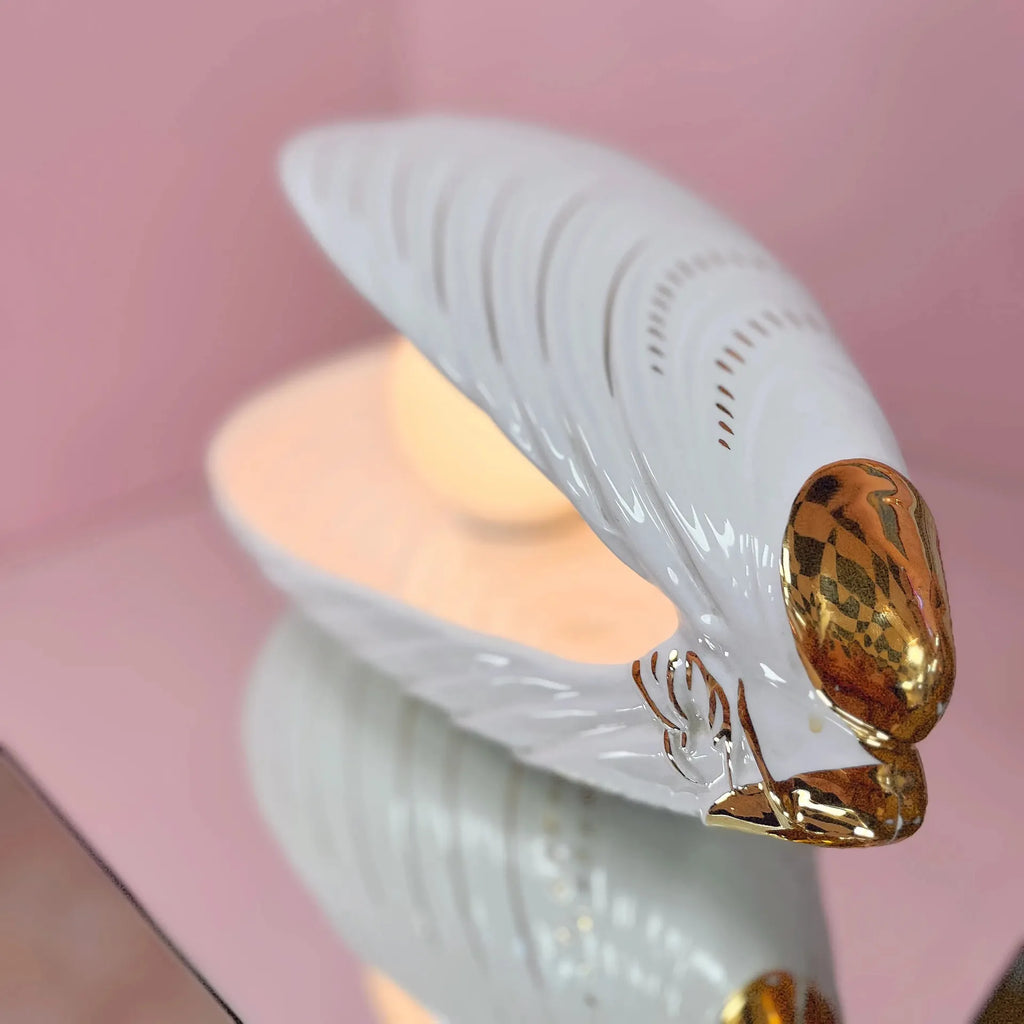 Lampe moule en céramique italienne blanche et dorée, années 70 - Club Barbara