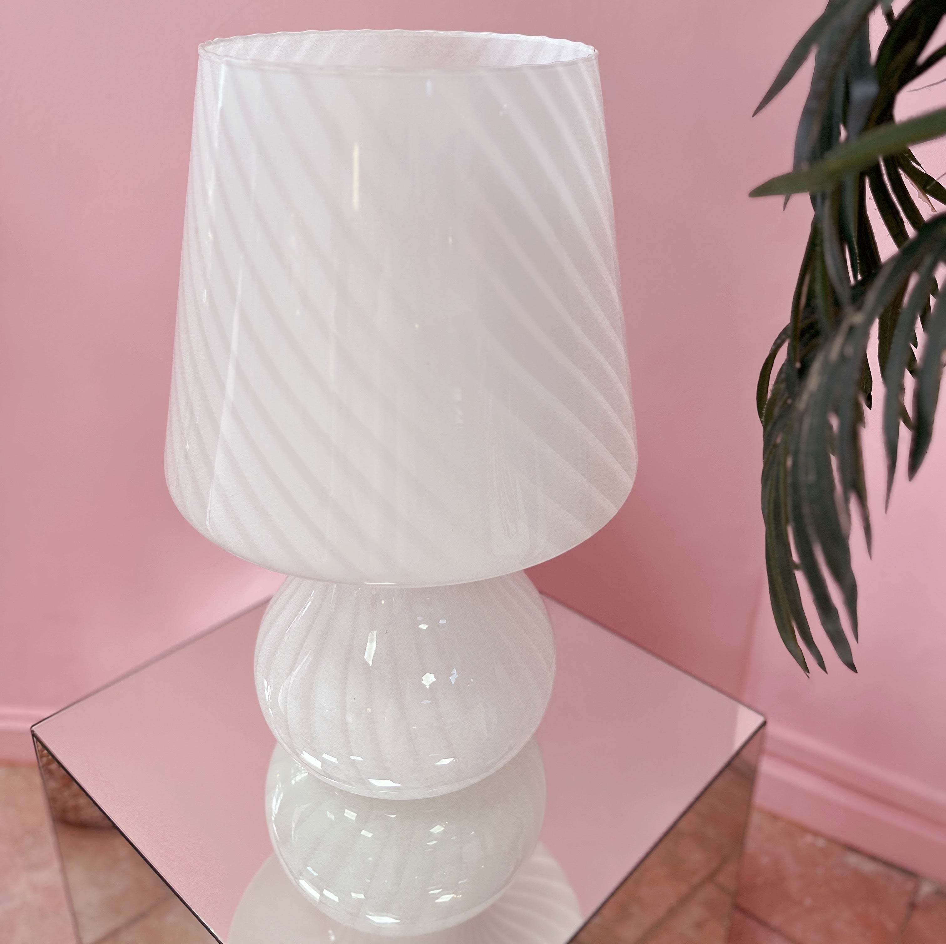 Lampe champignon Murano XL en verre soufflé lattimo torsadé