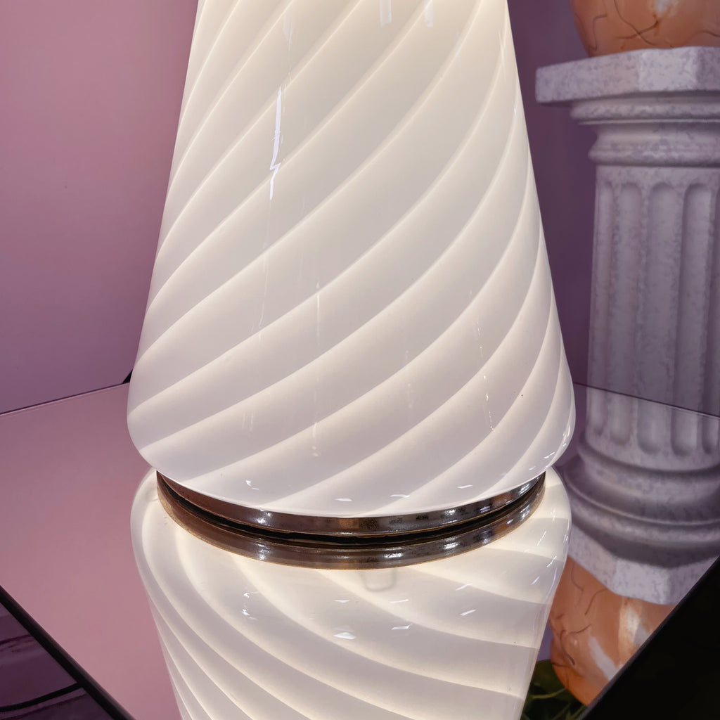 Lampe conique en verre de Murano, Italie, années 70