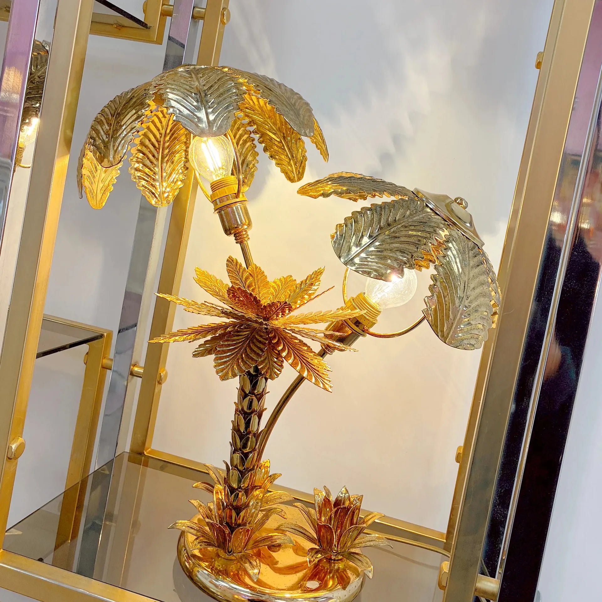 Lampe palmier laiton doré Hollywood Regency, Italie, années 70 - Club Barbara