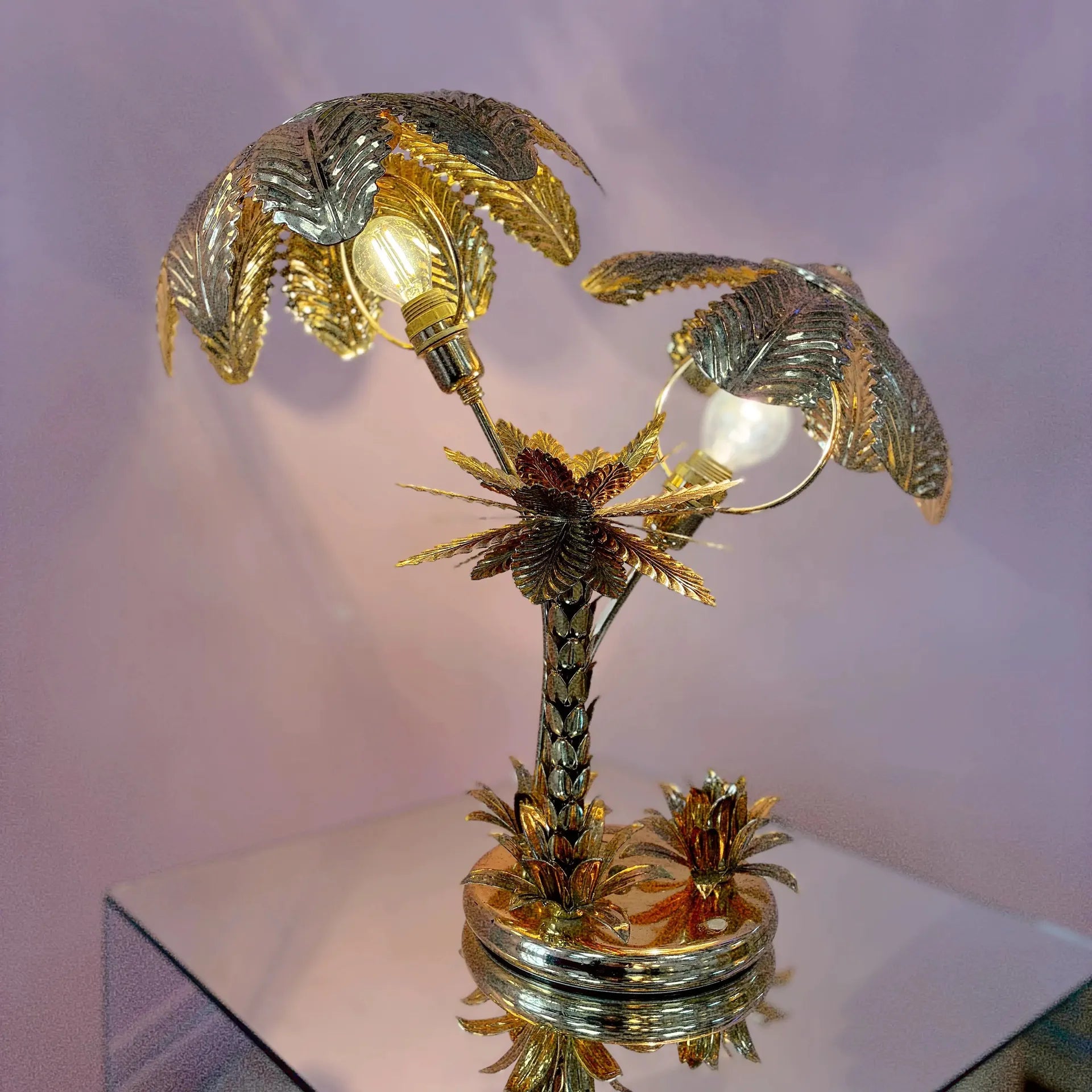 Lampe palmier laiton doré Hollywood Regency, Italie, années 70 - Club Barbara