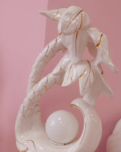 Load image into Gallery viewer, lampe-palmier-vintage-doree
