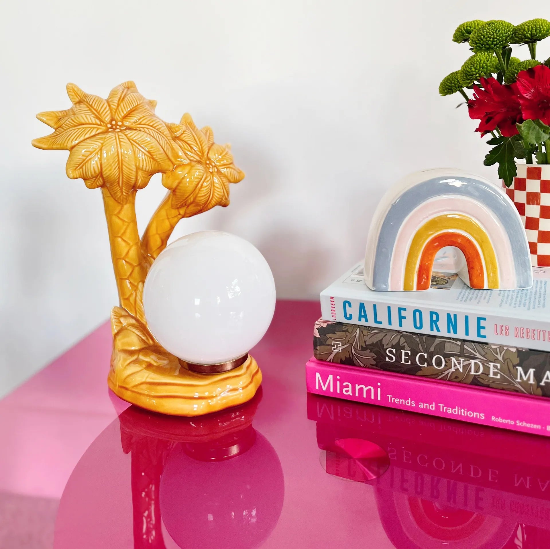 Lampe palmiers ocre en céramique vintage globe opalin - Club Barbara