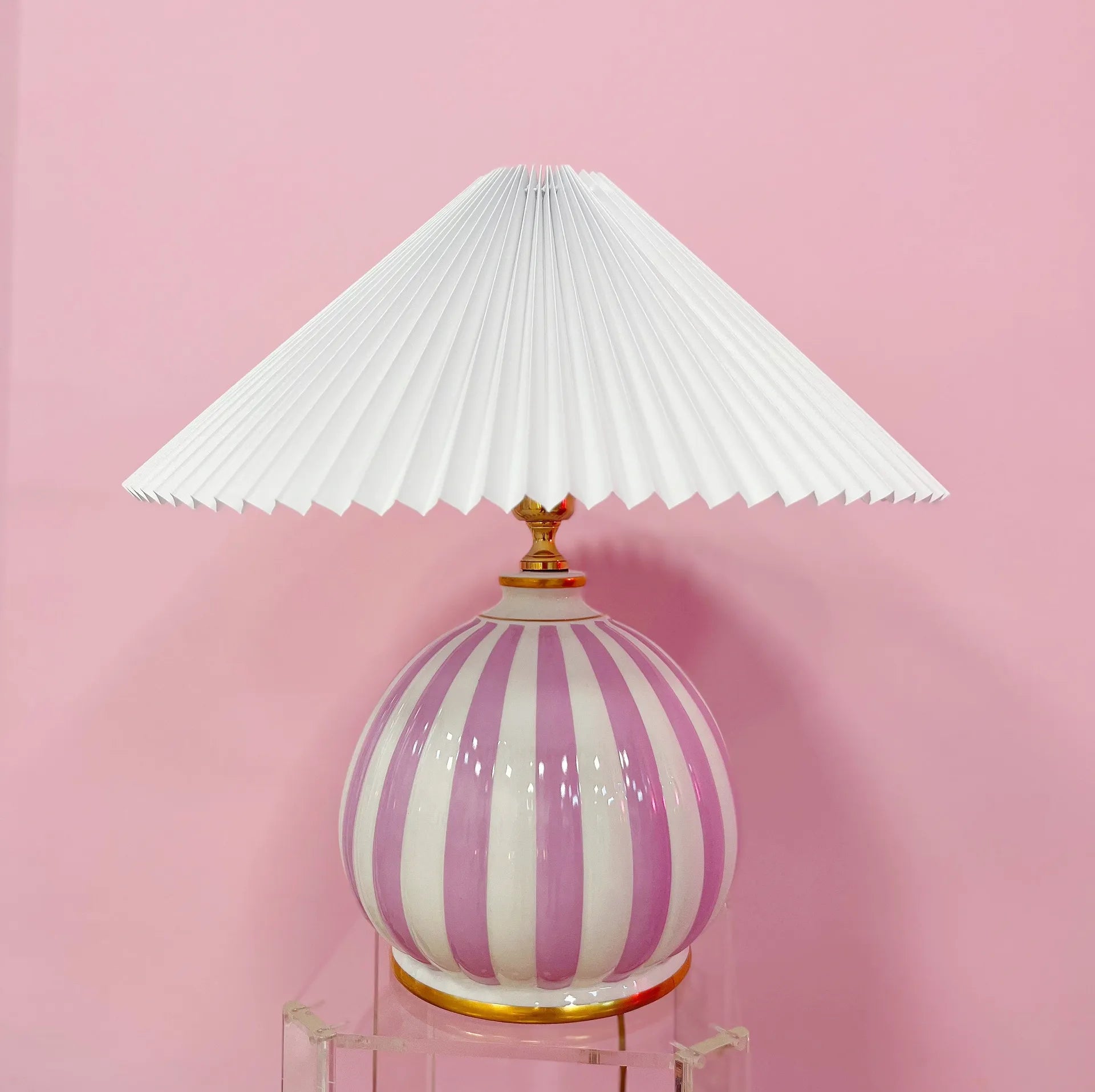 Lampe rose et or vintage Italy 70s - Club Barbara