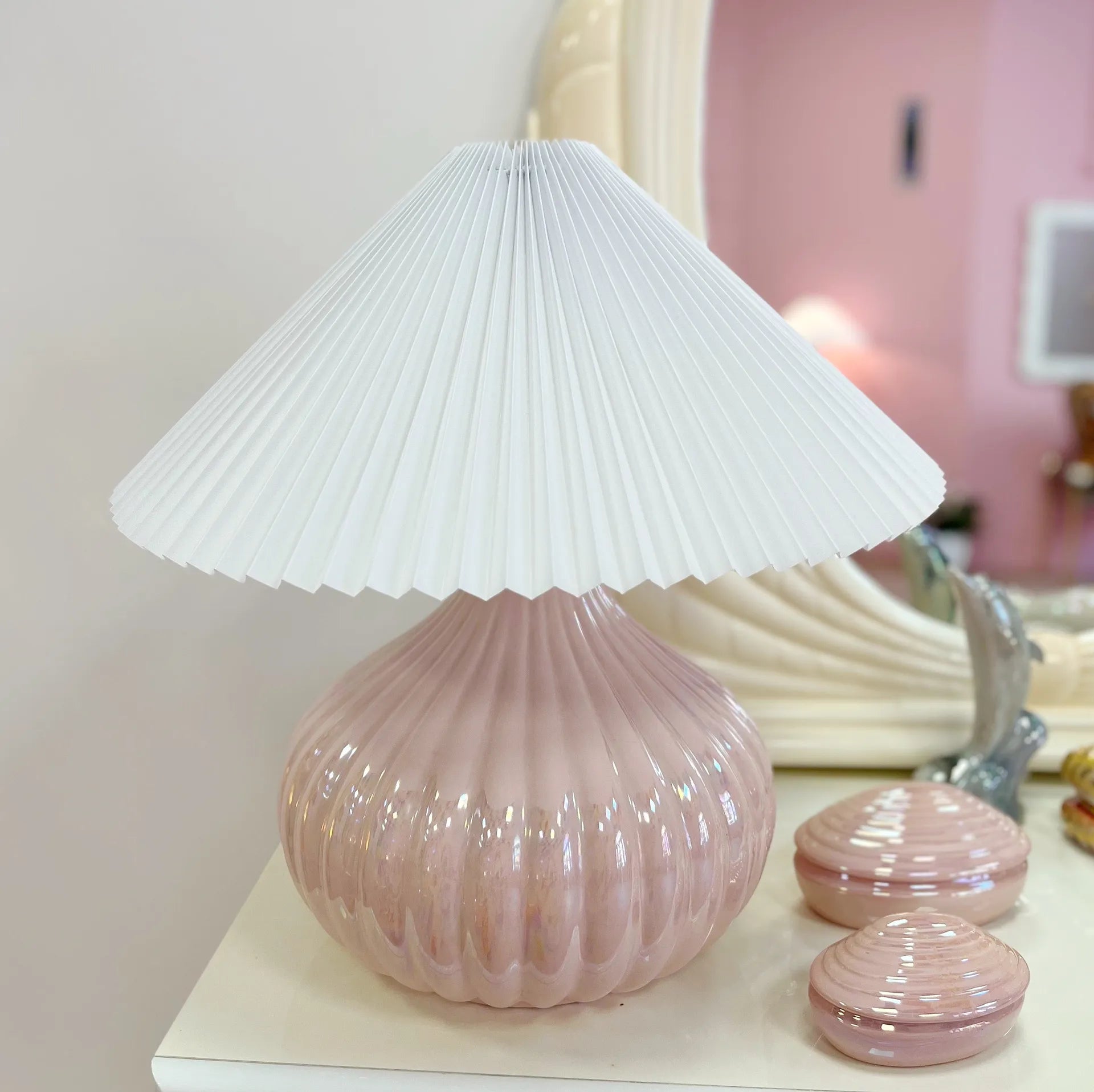 Lampe rose iridescente vintage, Italy, années 80 - Club Barbara