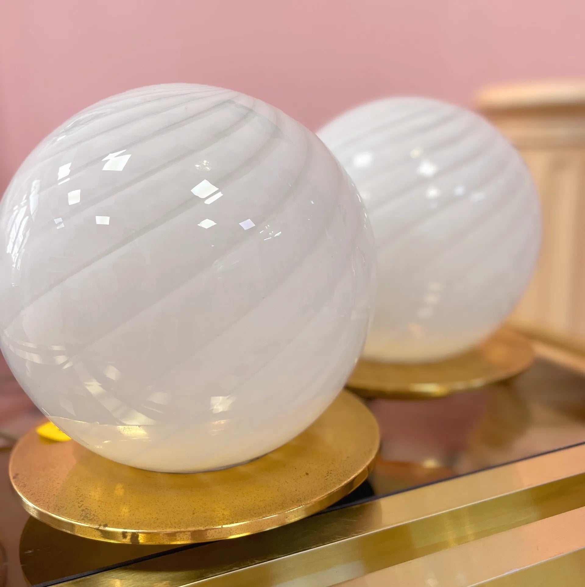 Lampe Sphère en Verre de Murano – Années 70 - Club Barbara