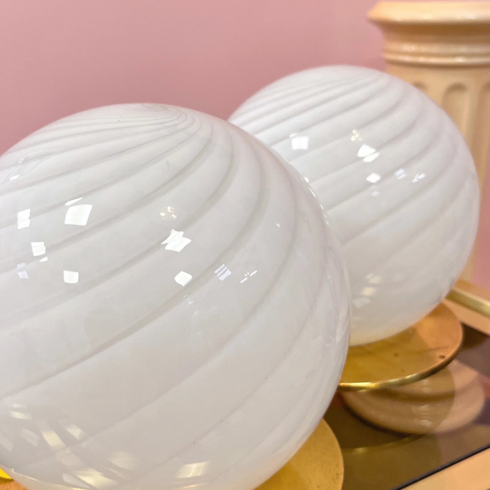 Lampe Sphère en Verre de Murano – Années 70 - Club Barbara