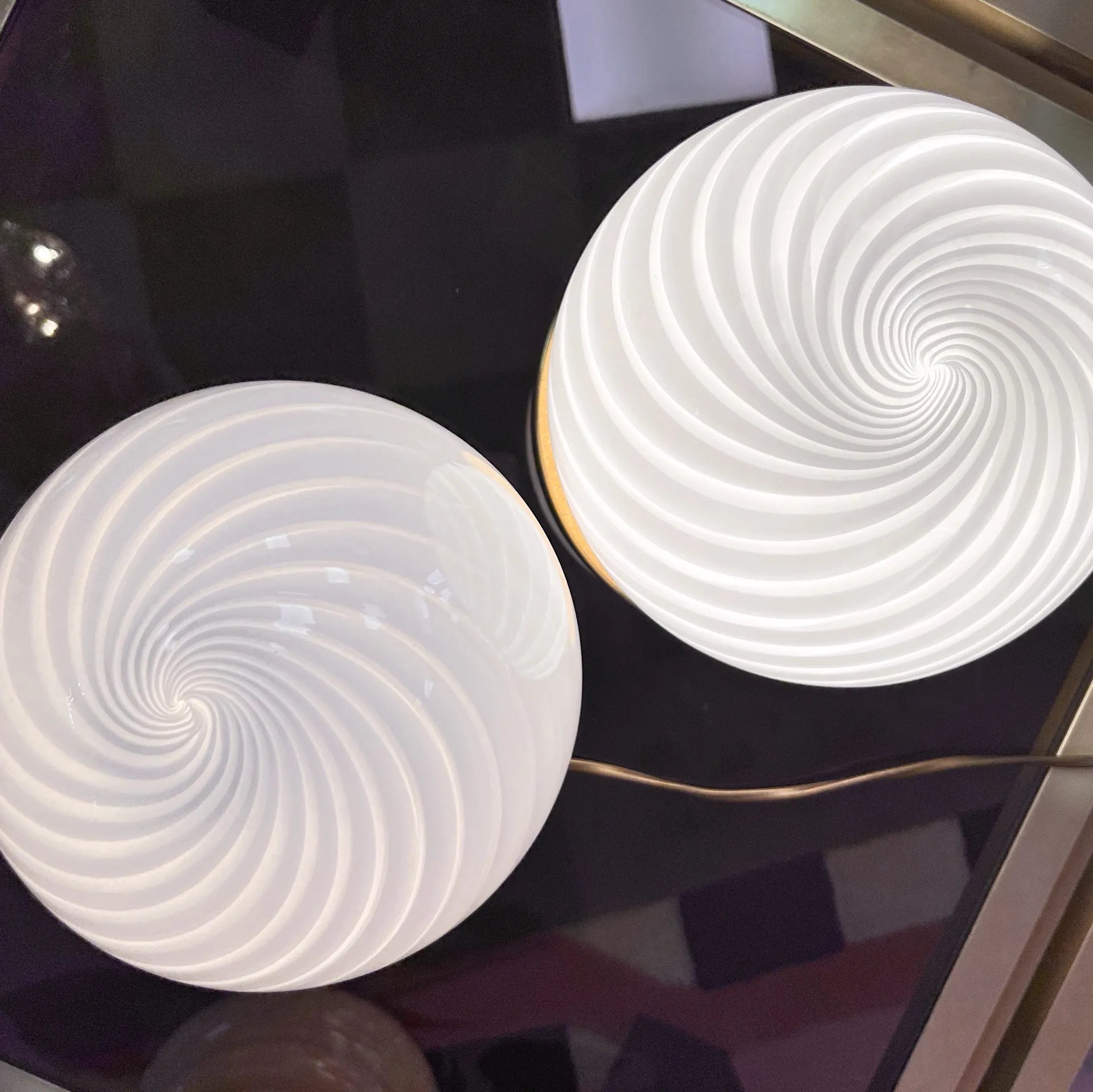 Lampe Sphère en Verre de Murano – Années 70 - Club Barbara