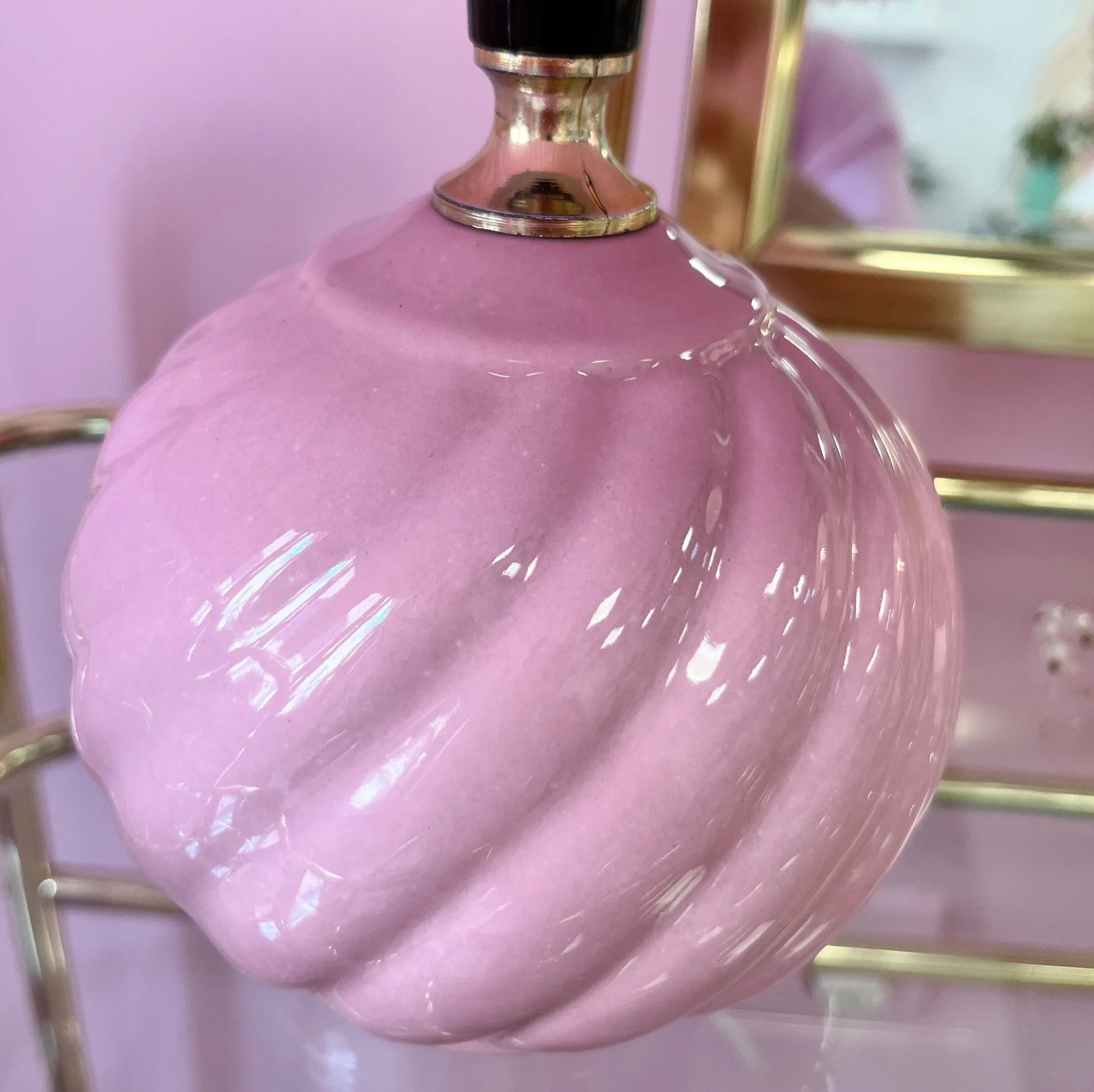 Lampe twist rose 80s - Club Barbara