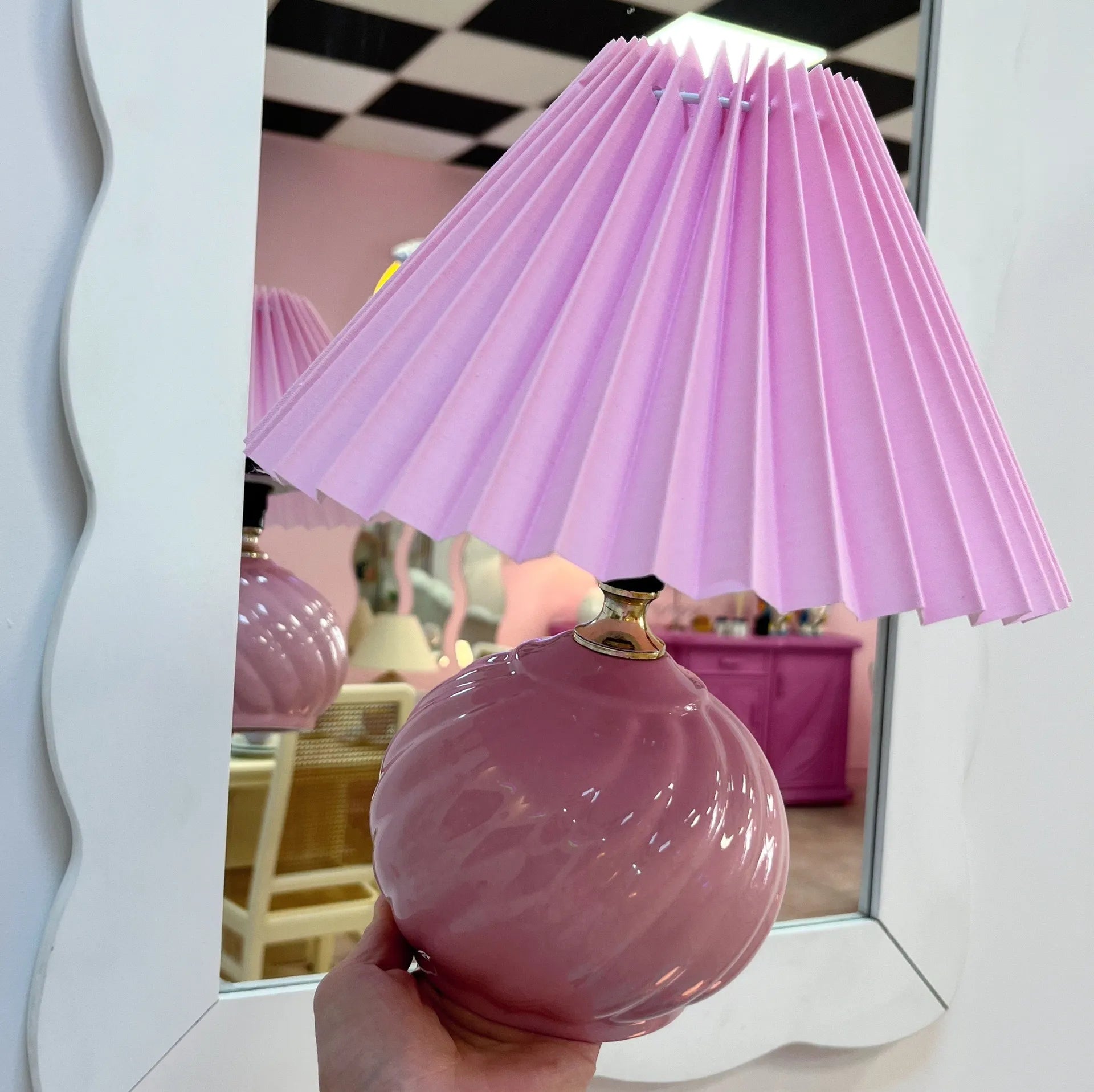 Lampe twist rose 80s - Club Barbara