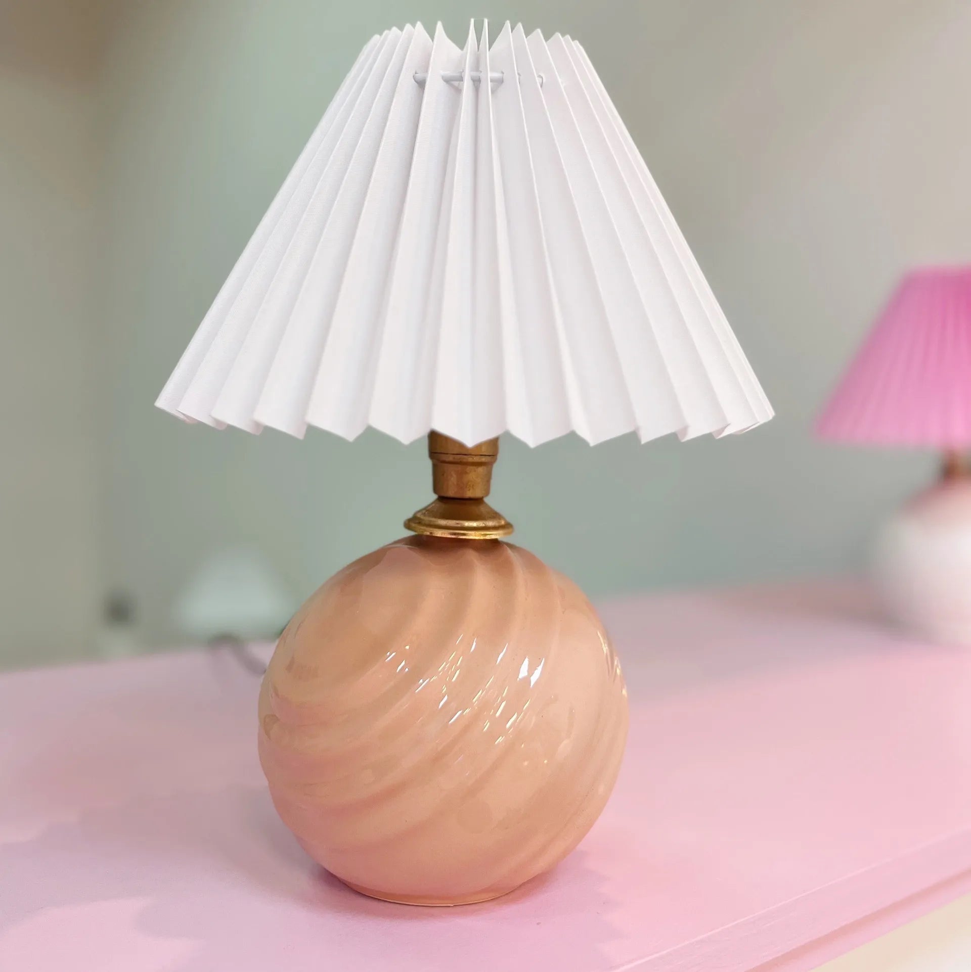 Lampe twist salmon pastel - Club Barbara