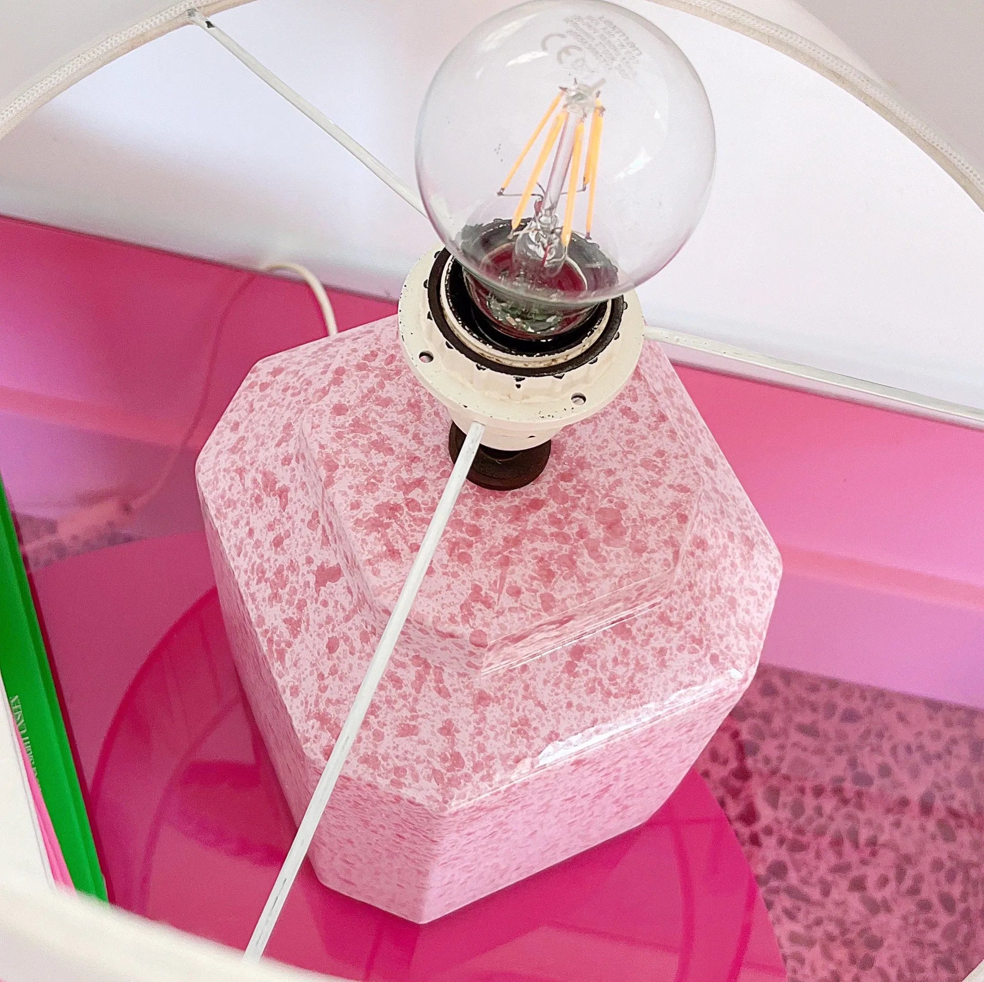 Lampe vintage granit rose - Club Barbara