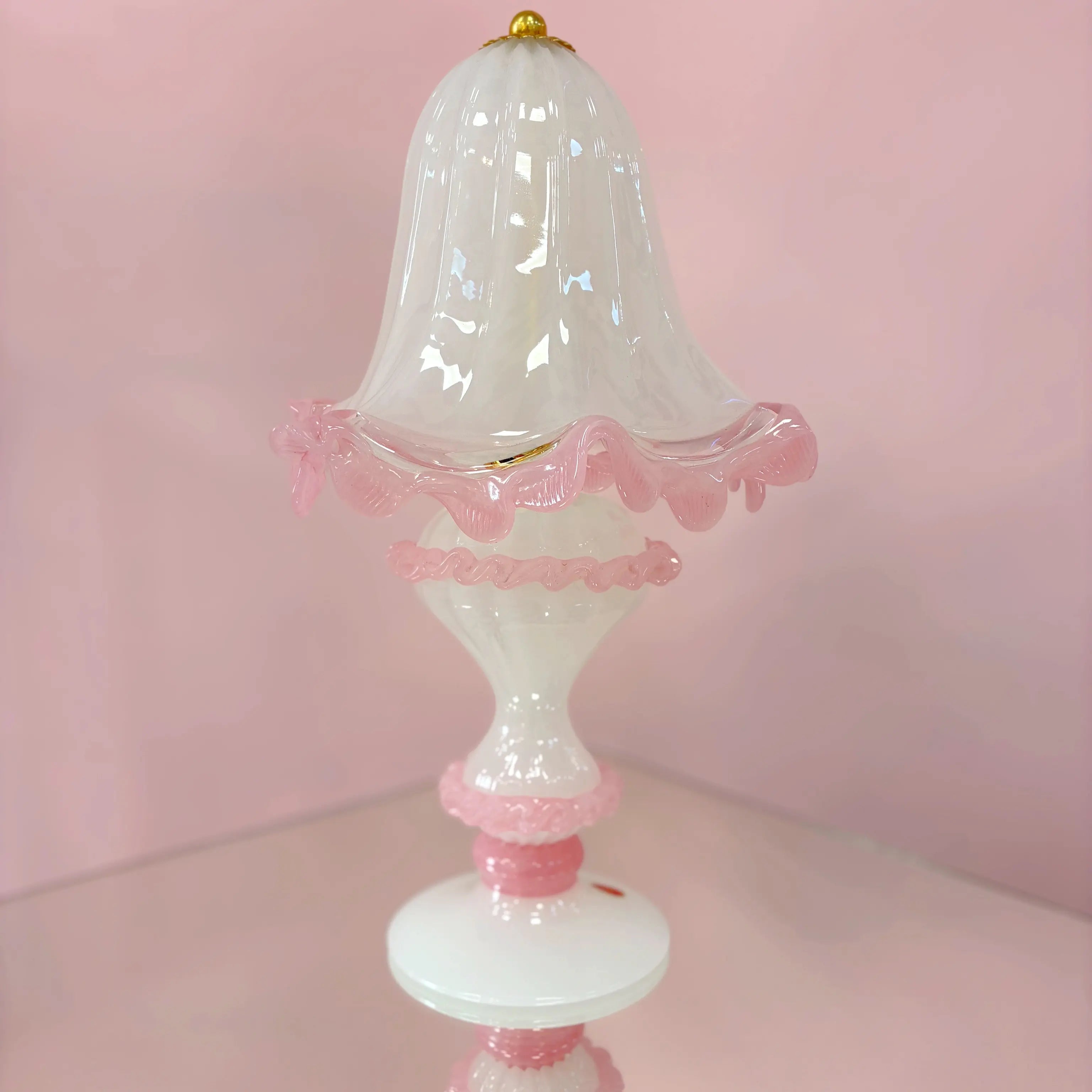 Lampe de chevet vintage en verre de Murano rose poudré et opalin blanc

