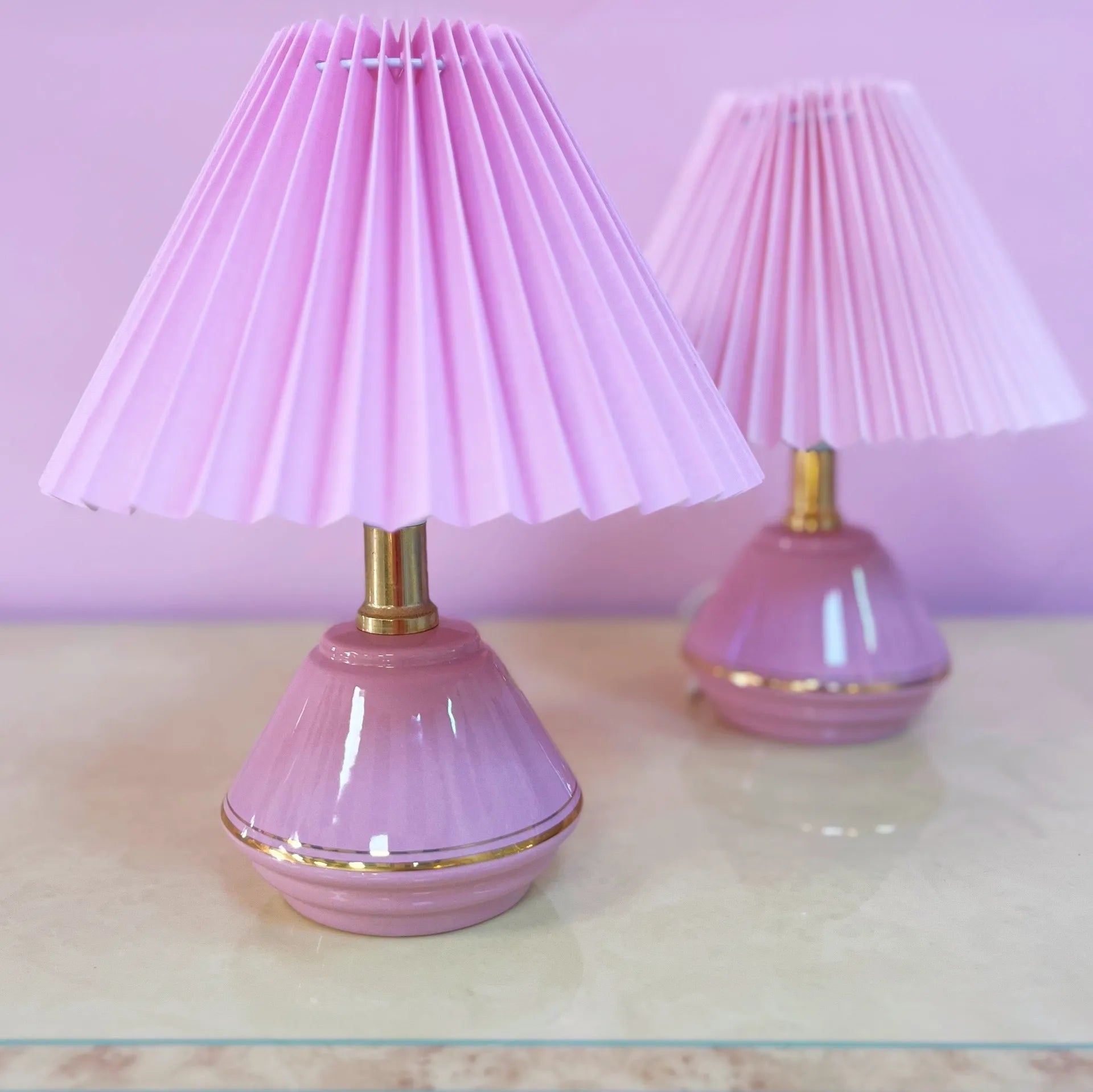 Lampe vintage rose en céramique italienne, style Art Déco, années 70-80 - Club Barbara