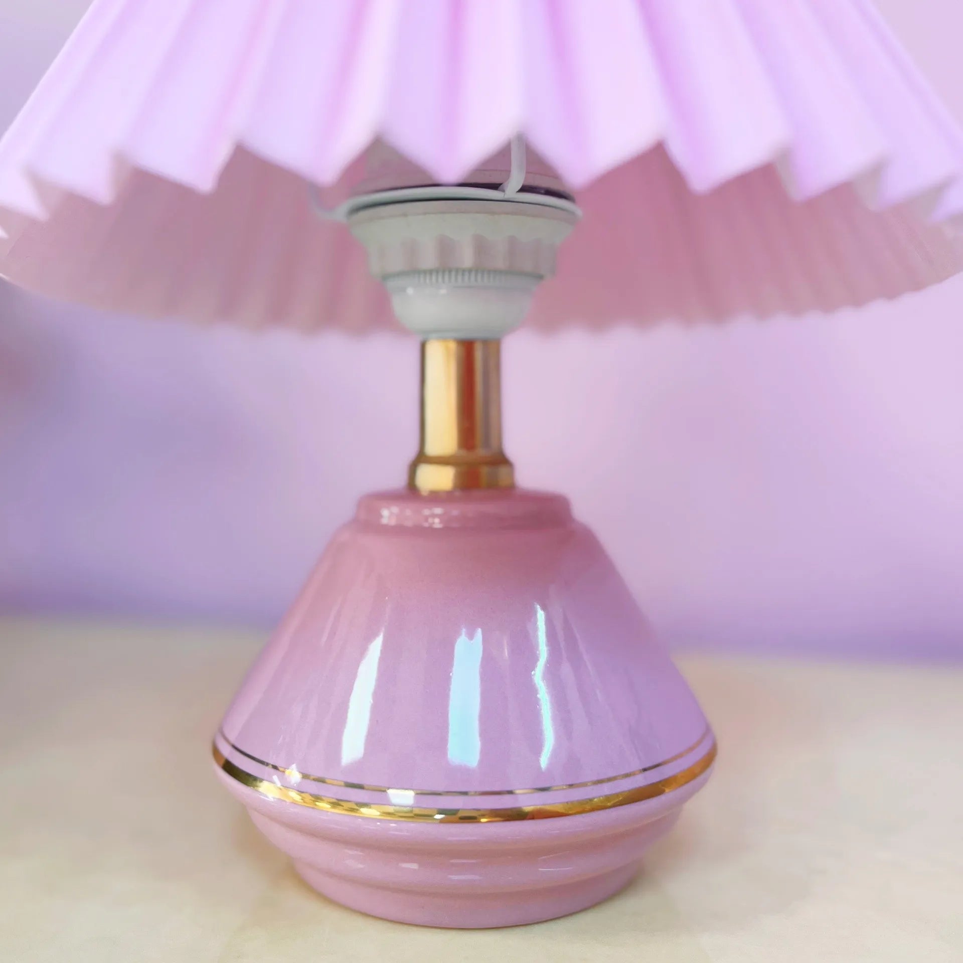 Lampe vintage rose en céramique italienne, style Art Déco, années 70-80 - Club Barbara