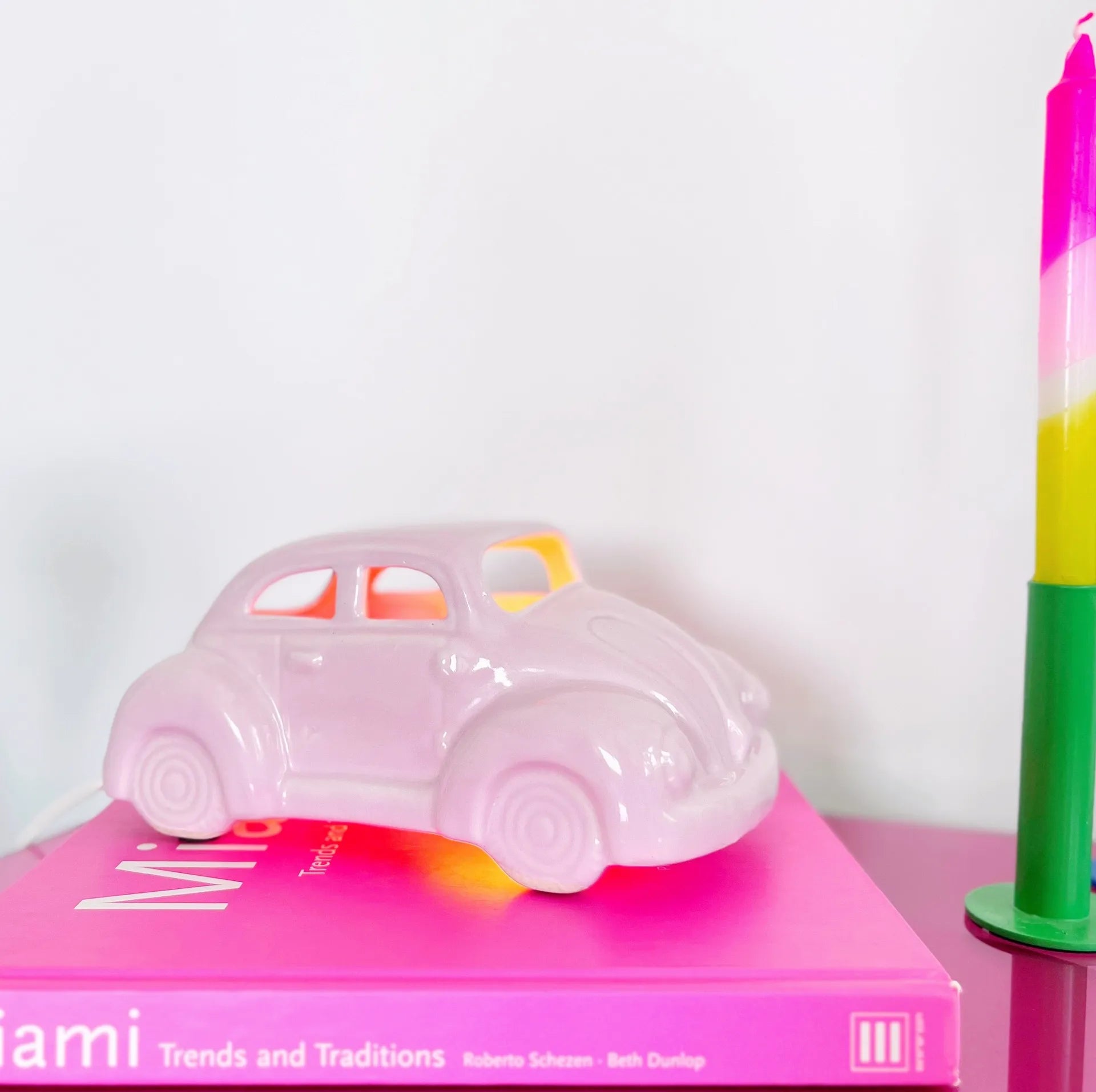Lampe voiture rose pastel vintage - Club Barbara