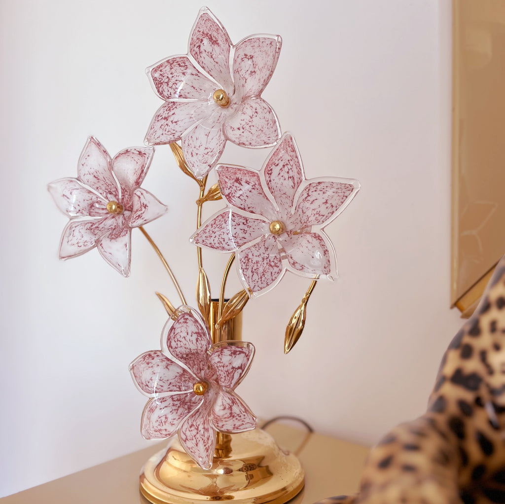 Lampe florale Murano en laiton et verre rose moucheté, Italie, années 70
