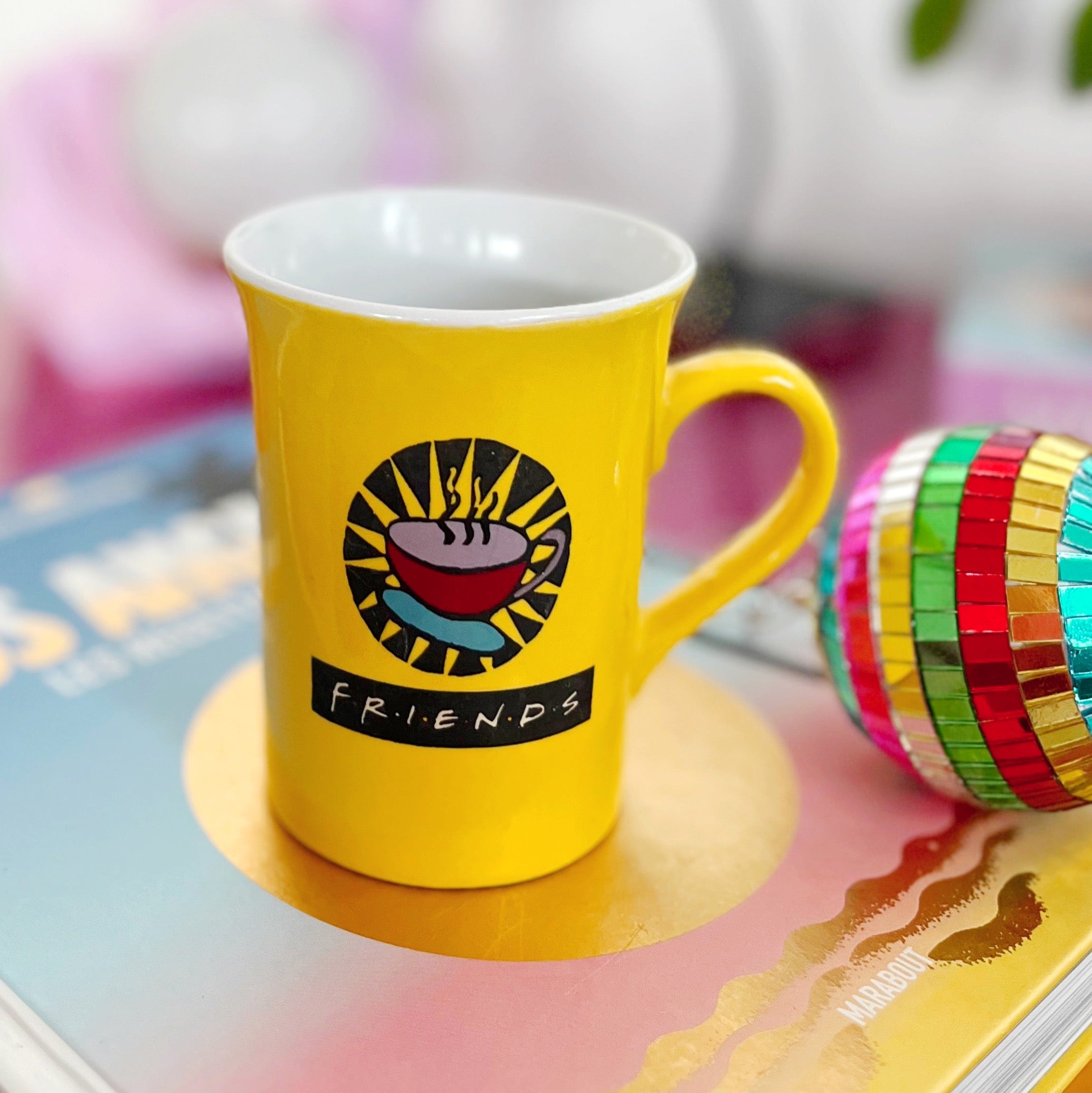 Large Vintage Collector Friends Mug