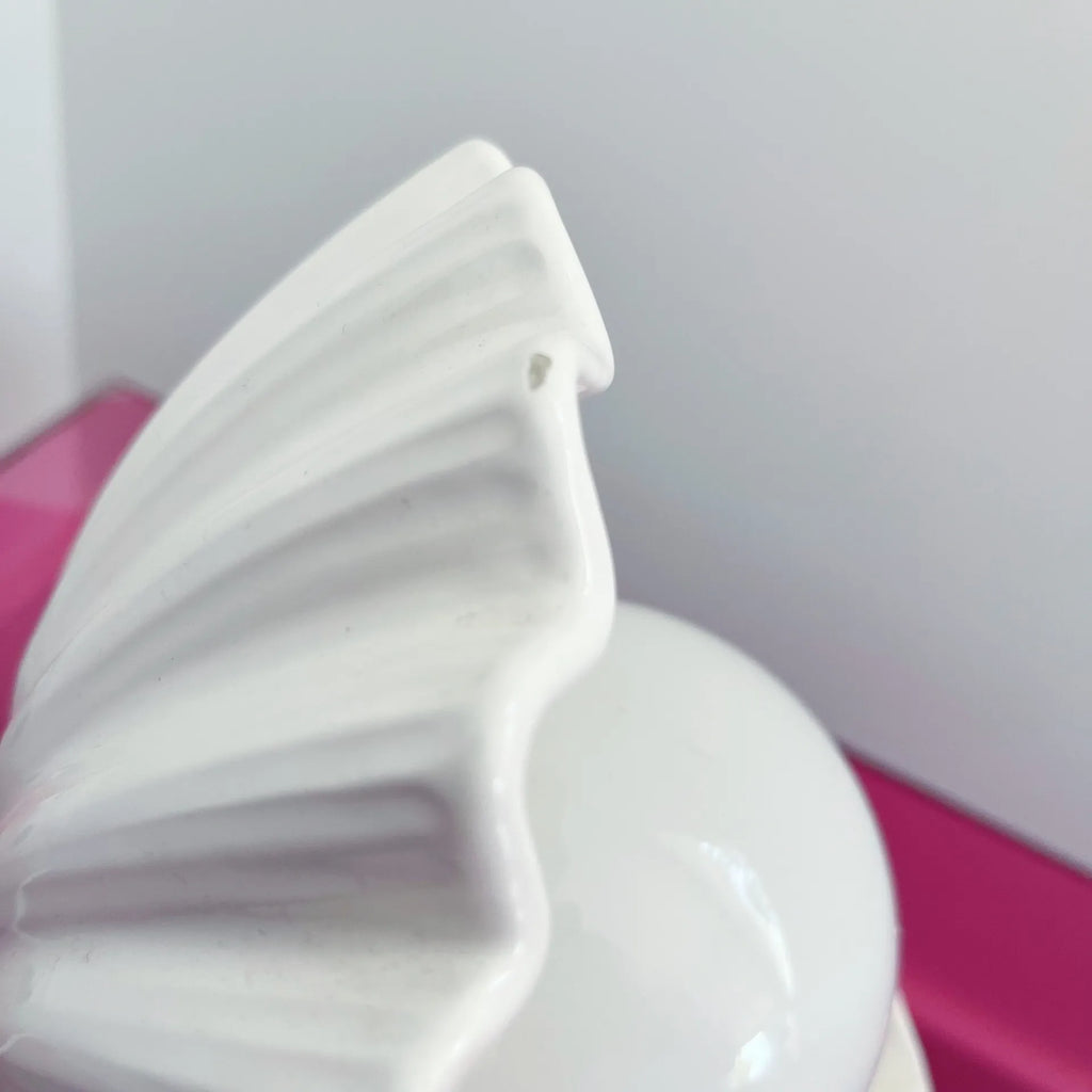 Petite lampe coquillage blanche - Club Barbara