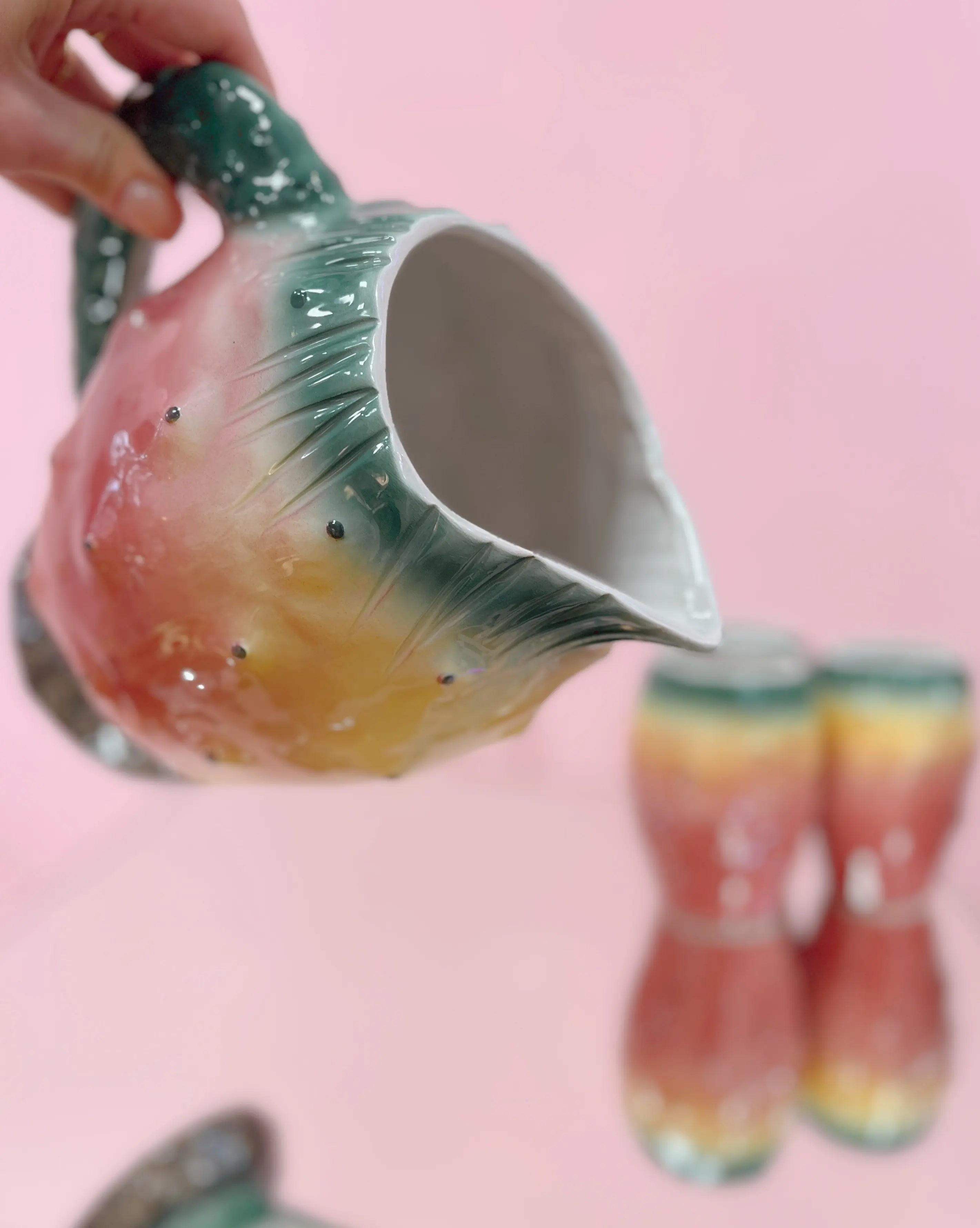 pichet vintage sicilien decoratif barbotine club barbara-5