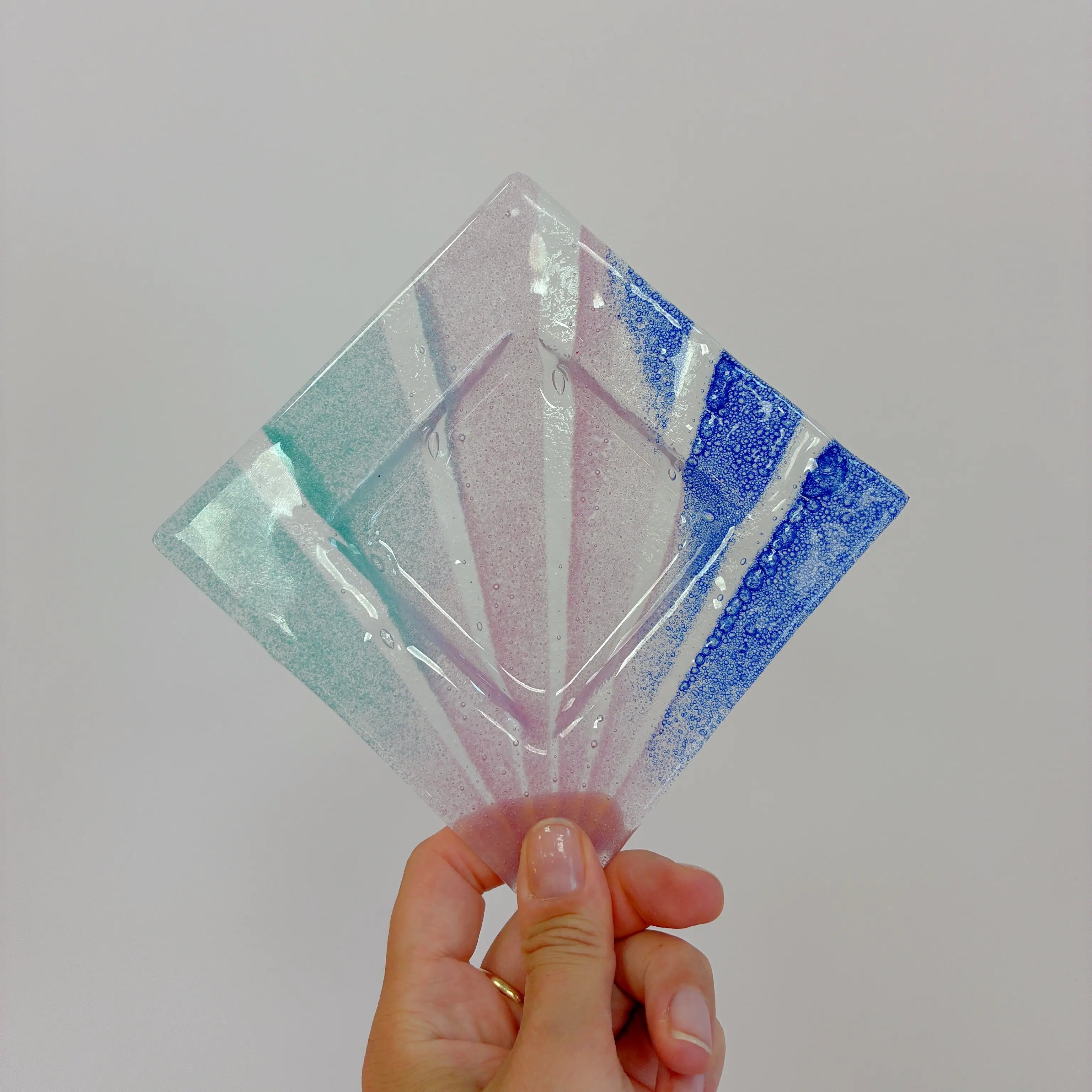 Vide-poche cendrier vintage en verre de Murano, dégradé pastel, années 70