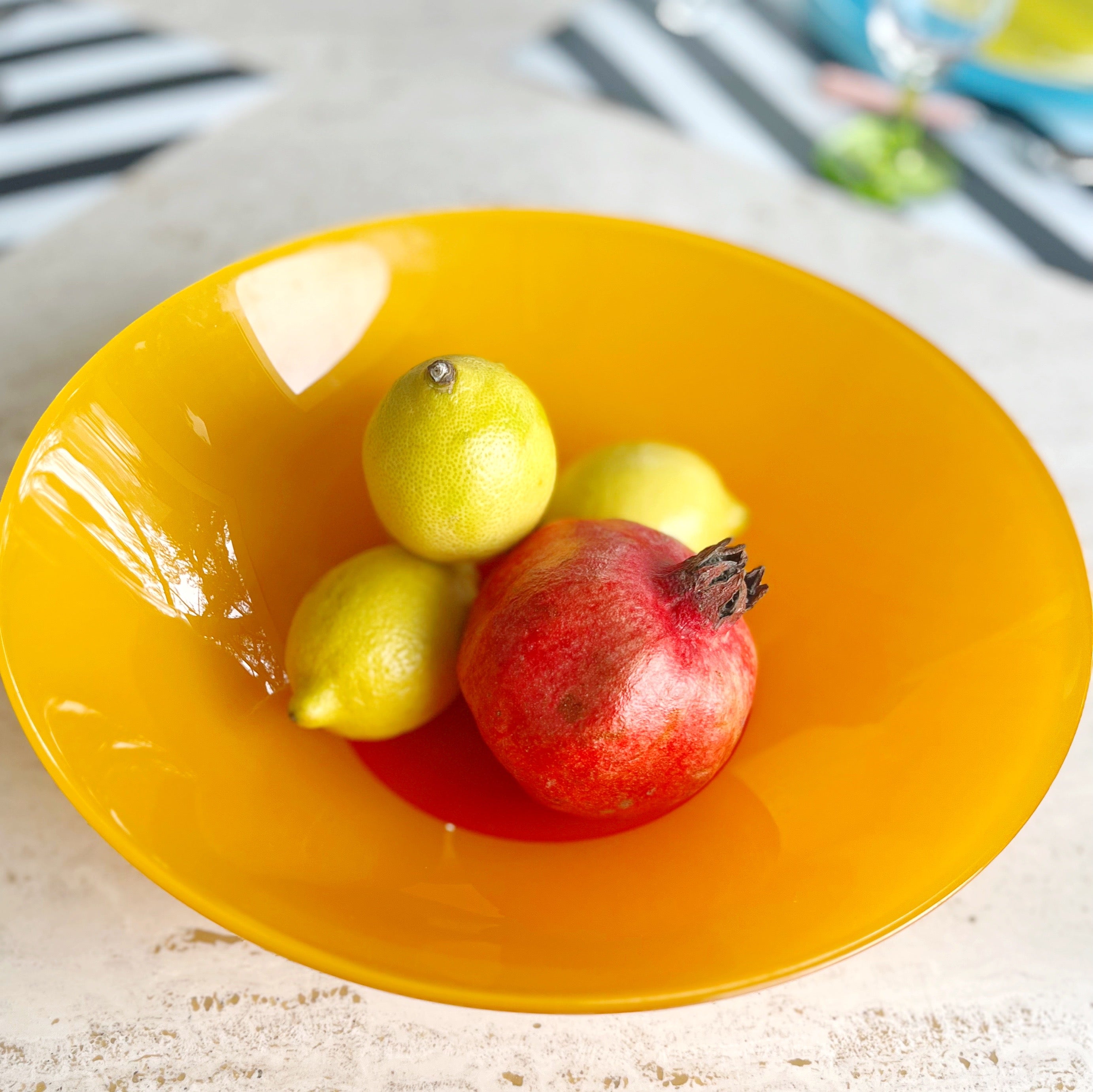 Saladier bicolore vintage Arc France