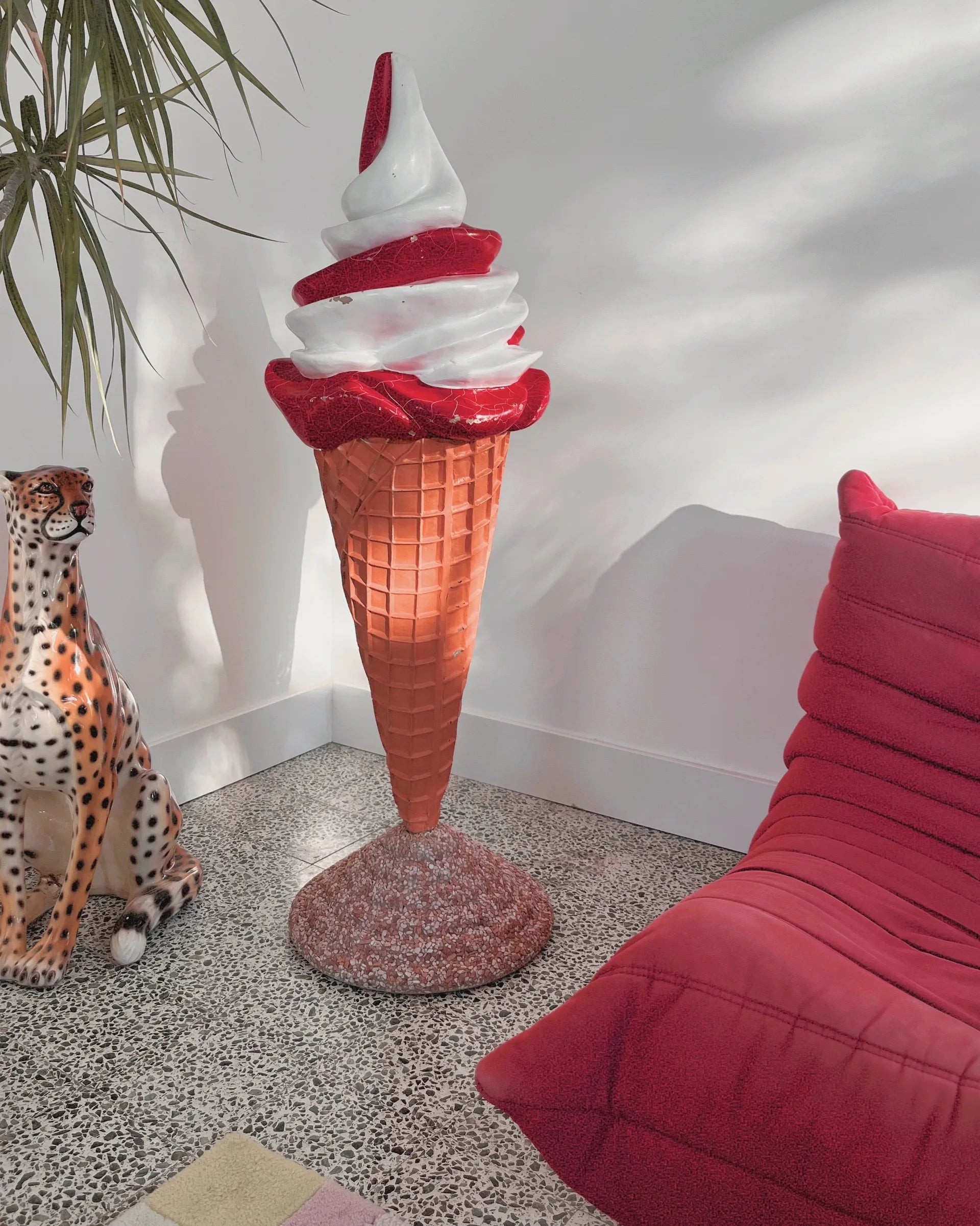 Sculpture cornet de glace à l’Italienne, objet publicitaire vintage - Club Barbara