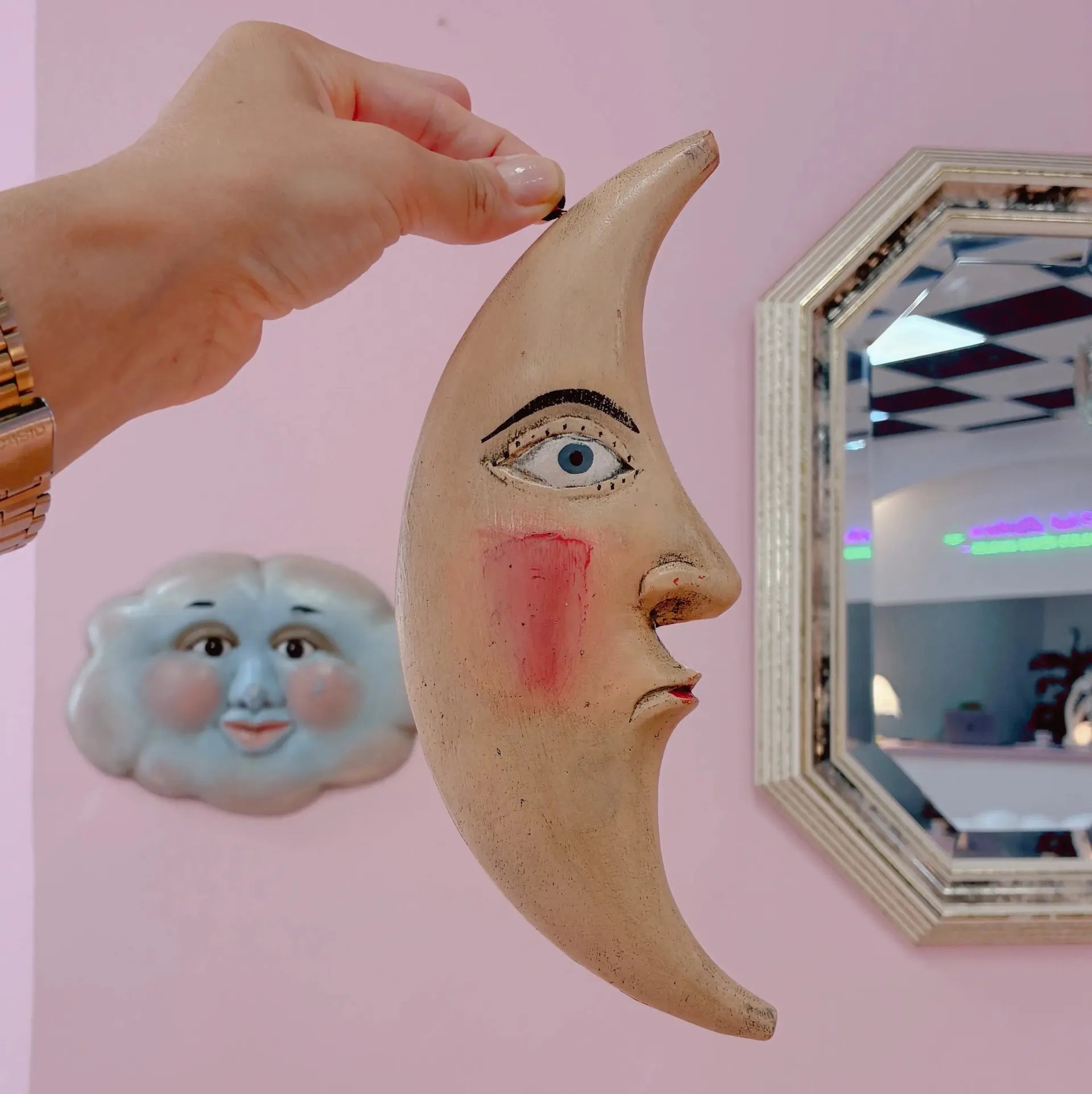 Sculpture murale lune, visage sculpté Moon Man, Folk Art vintage, années 80 - Club Barbara