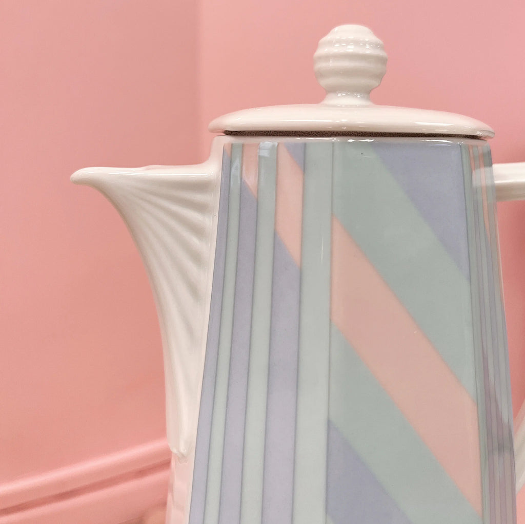 Service à café postmoderne géométrique pastel en porcelaine, Club Barbara