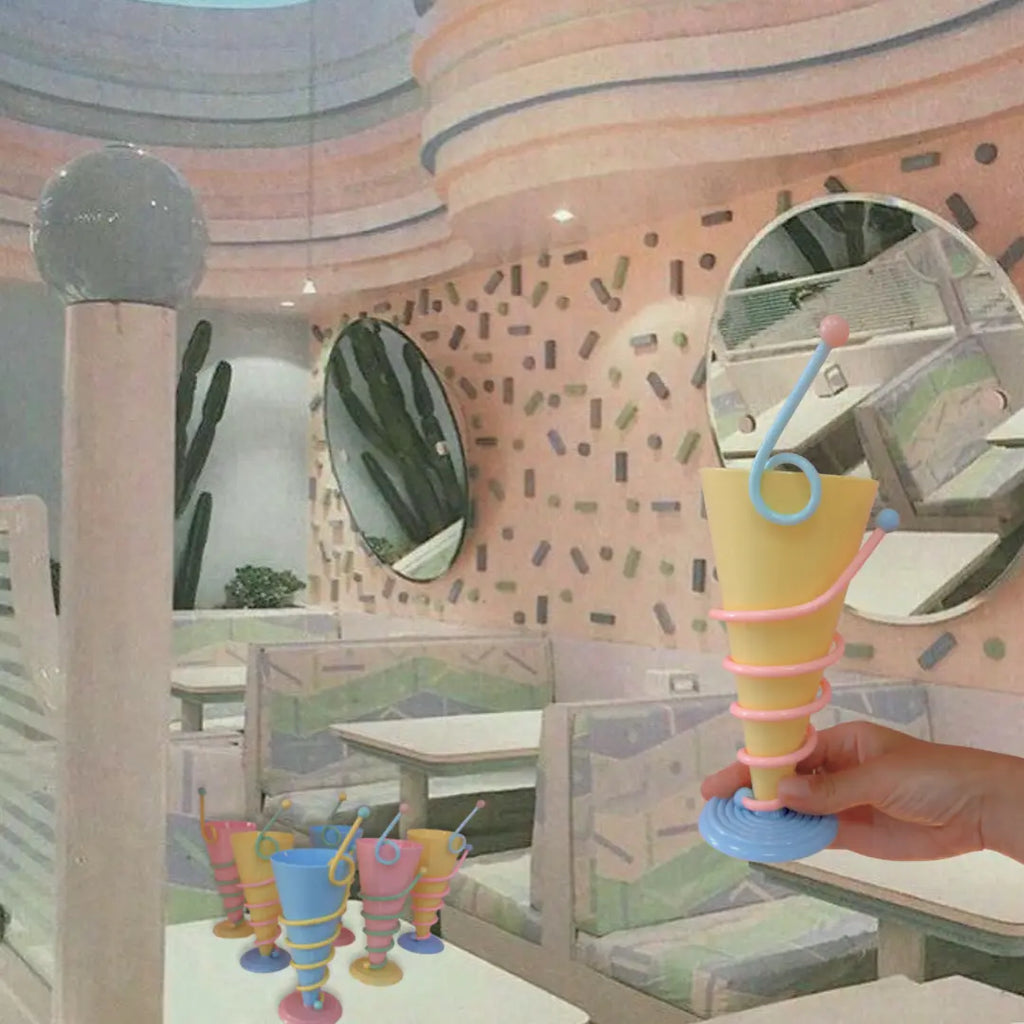 Service de six coupes à glace en plastique laqué pastel, design postmoderne