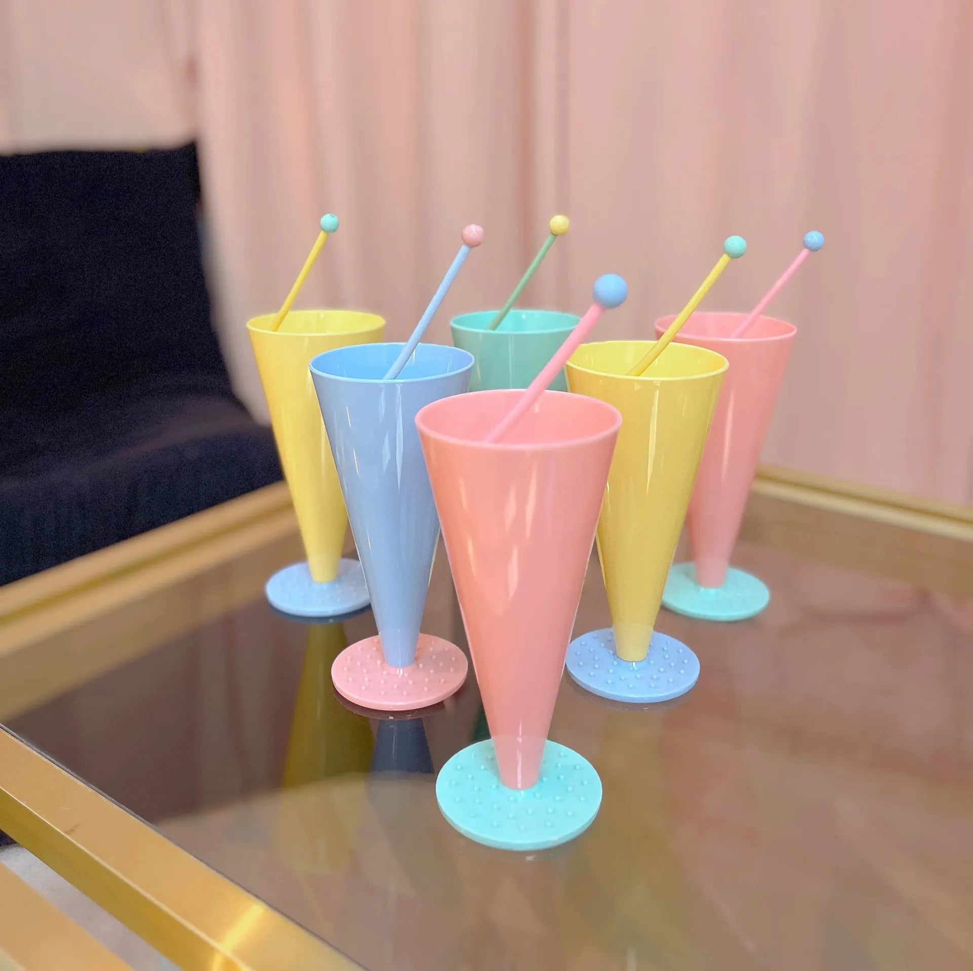 Service postmoderne pastel, Memphis Design, années 80 - Club Barbara